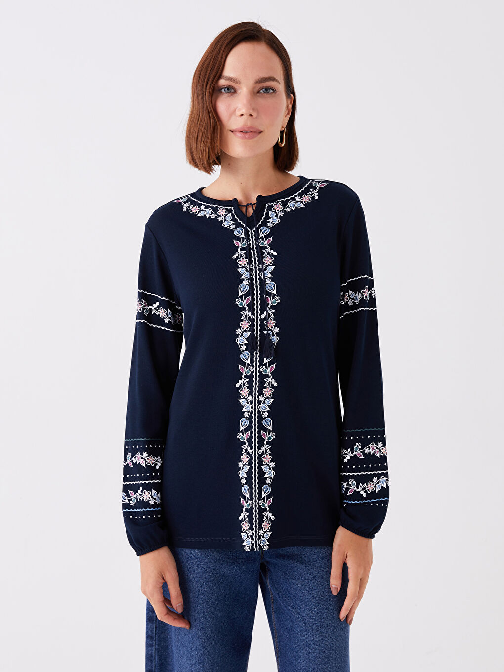 Lacivert Bağlamalı Yaka Desenli Uzun Kollu Kadın Bluz-1