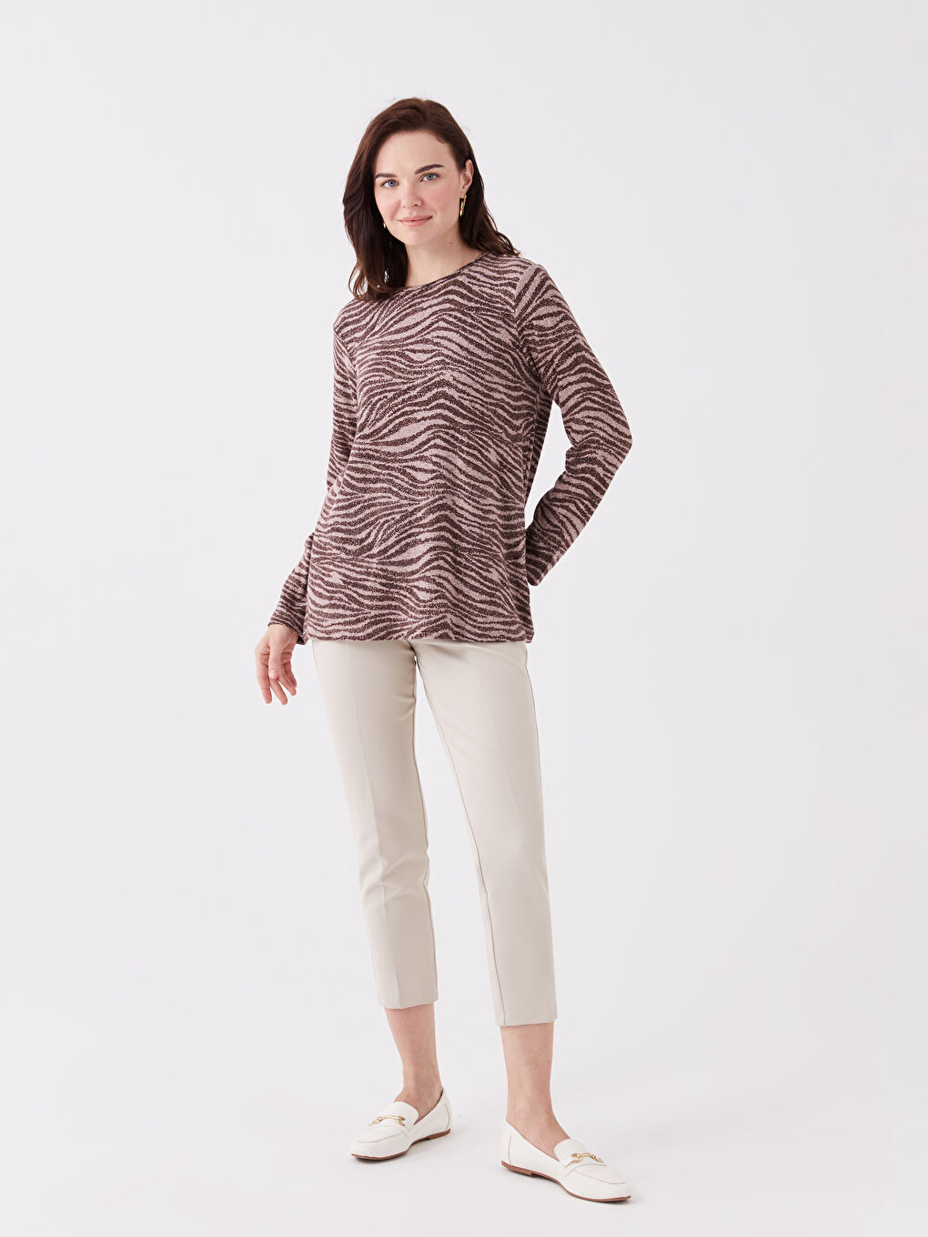 Bej Bisiklet Yaka Desenli Uzun Kollu Kadın Bluz-2