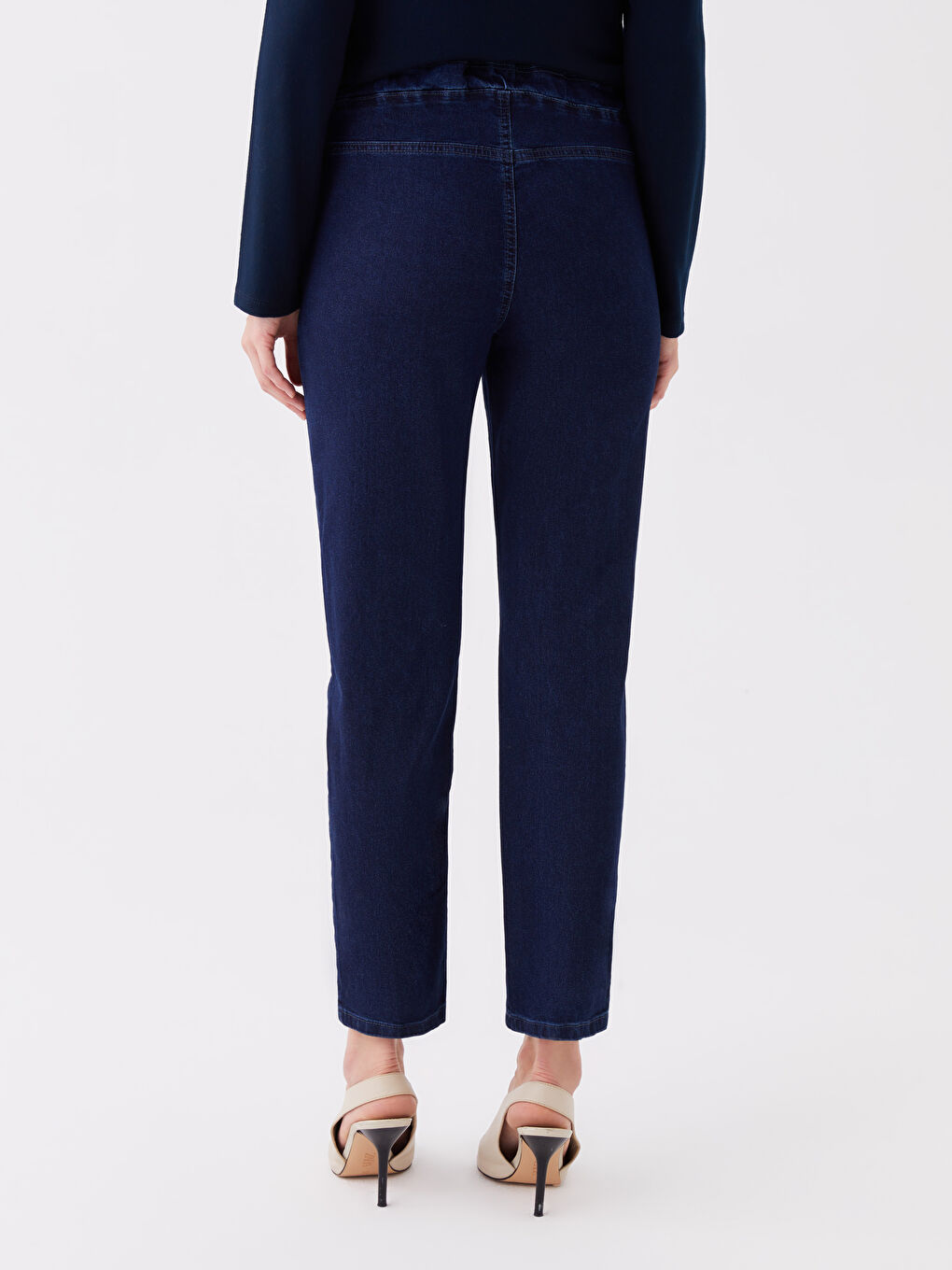 Siyah Slim Fit Parlak Taşlı Kadın Jean Pantolon-3