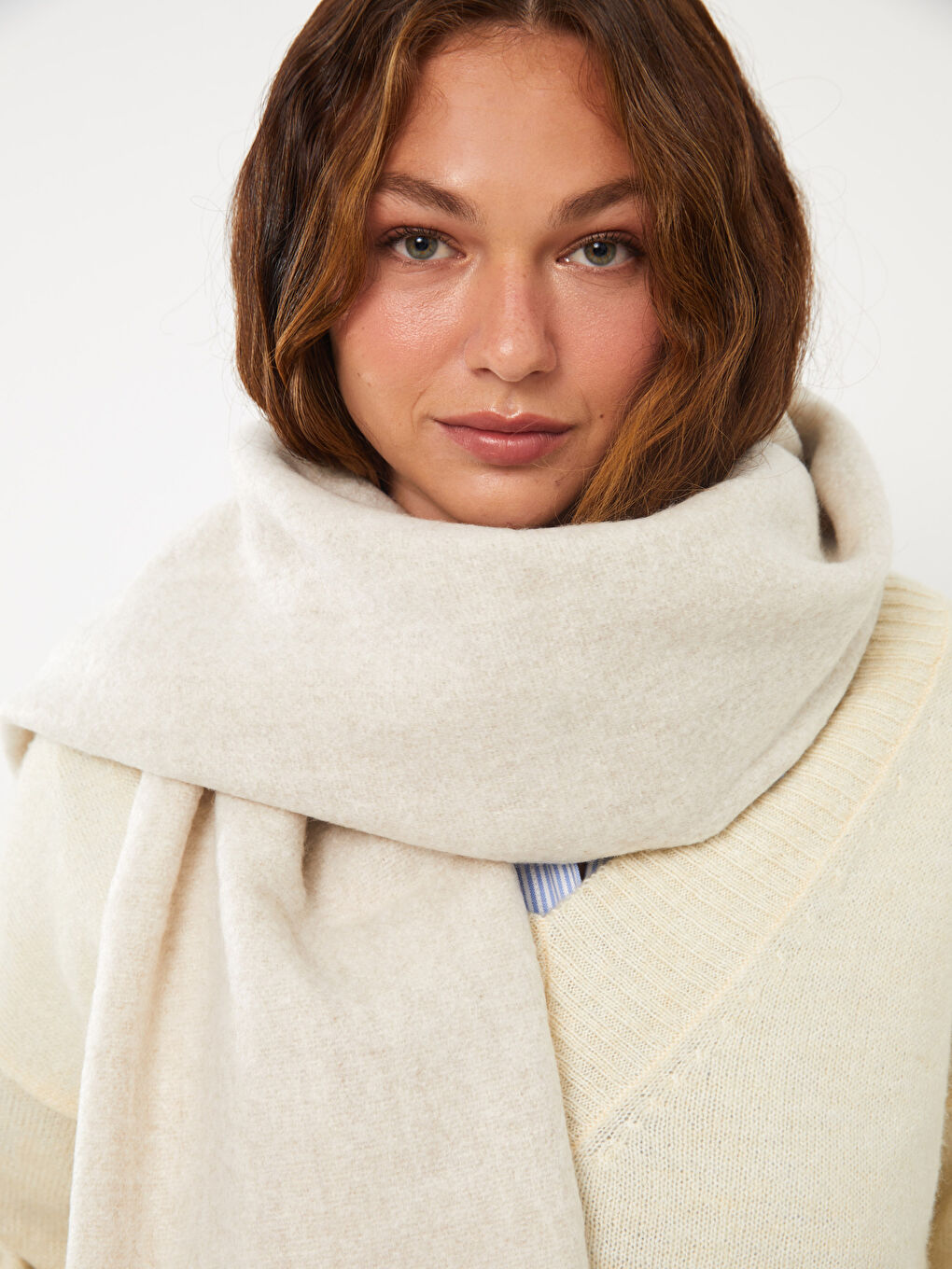 Plain Tasseled Women's Scarf-2