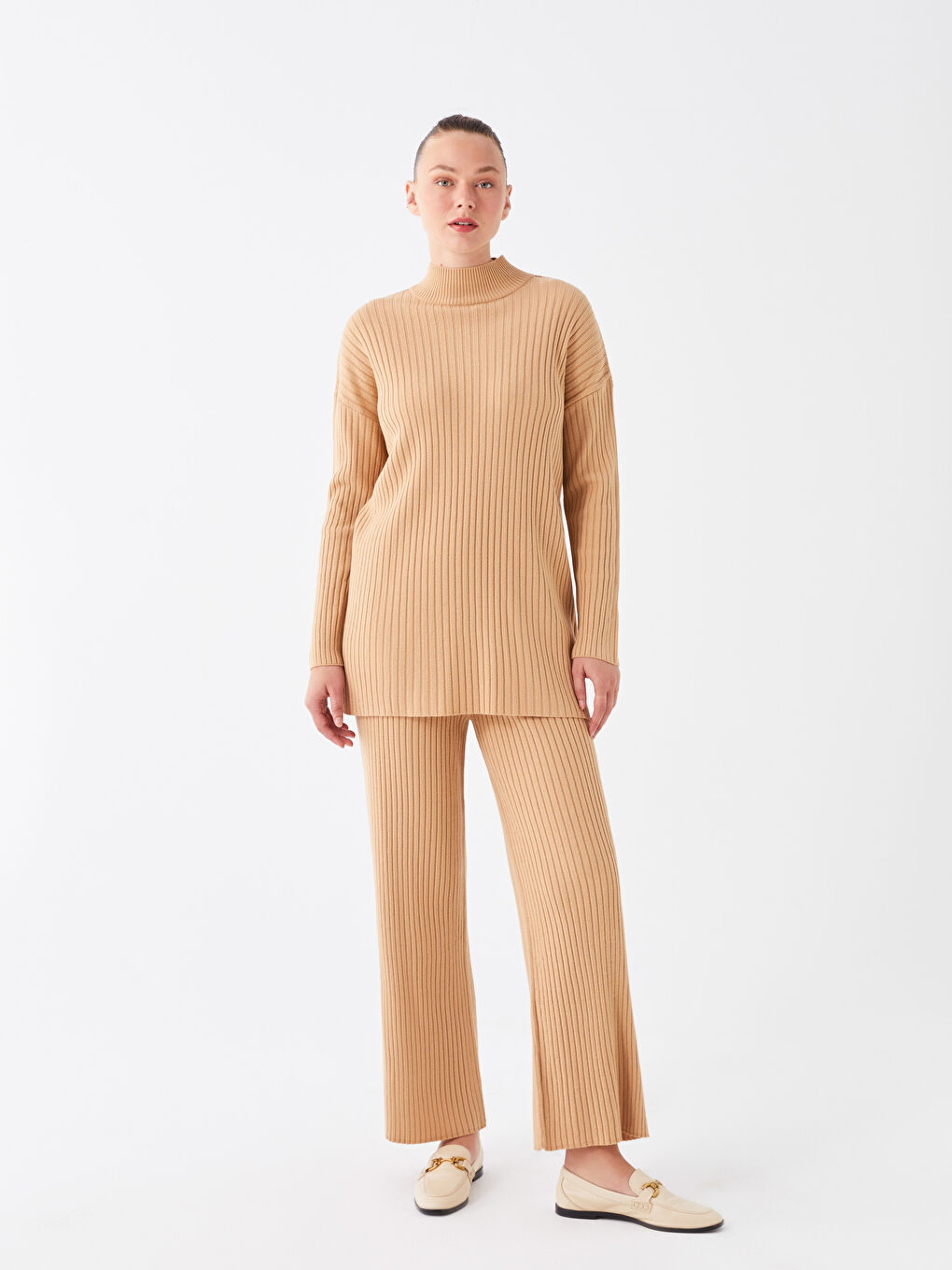 Bej Beli Lastikli Düz Geniş Paça Kadın Triko Pantolon