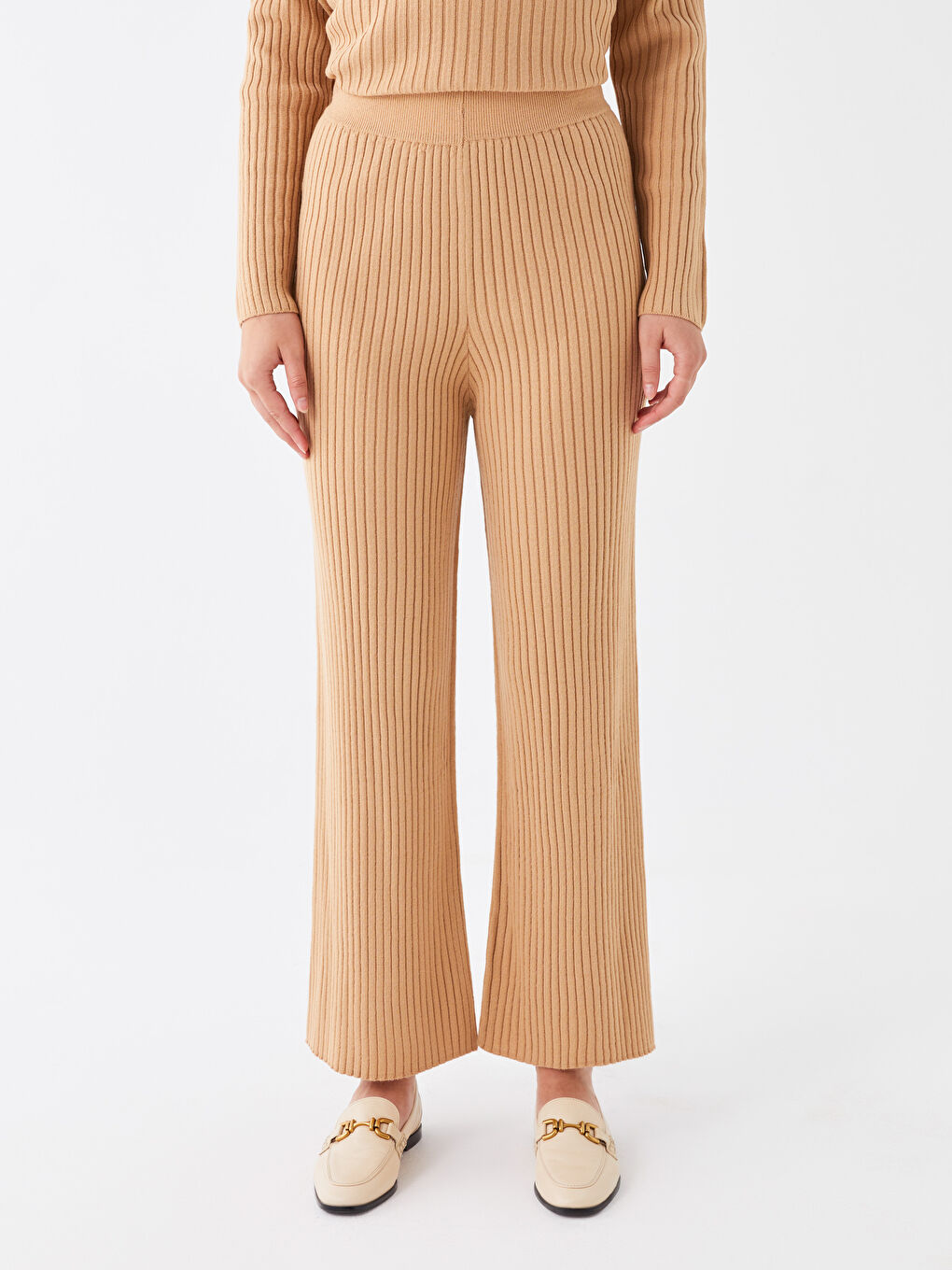 Bej Beli Lastikli Düz Geniş Paça Kadın Triko Pantolon-2