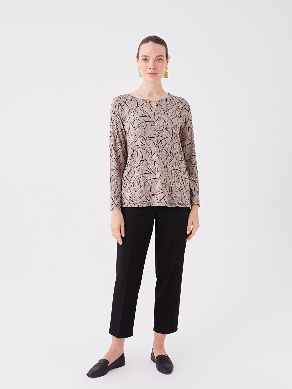 Bej Bisiklet Yaka Desenli Uzun Kollu Kadın Bluz-2