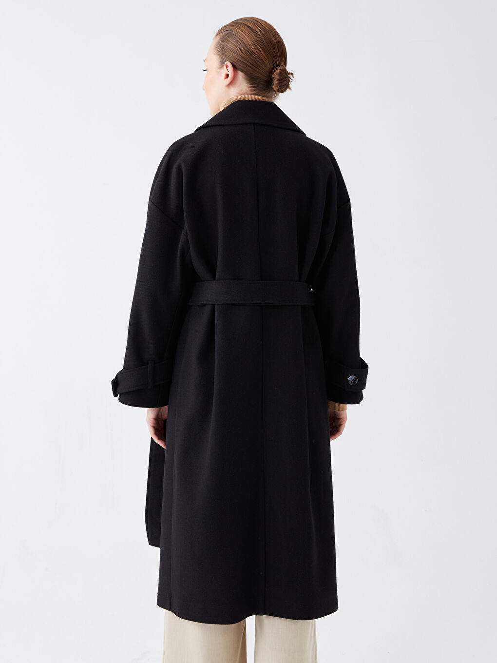 Siyah Ceket Yaka Kadın Kaşe Kaban-5