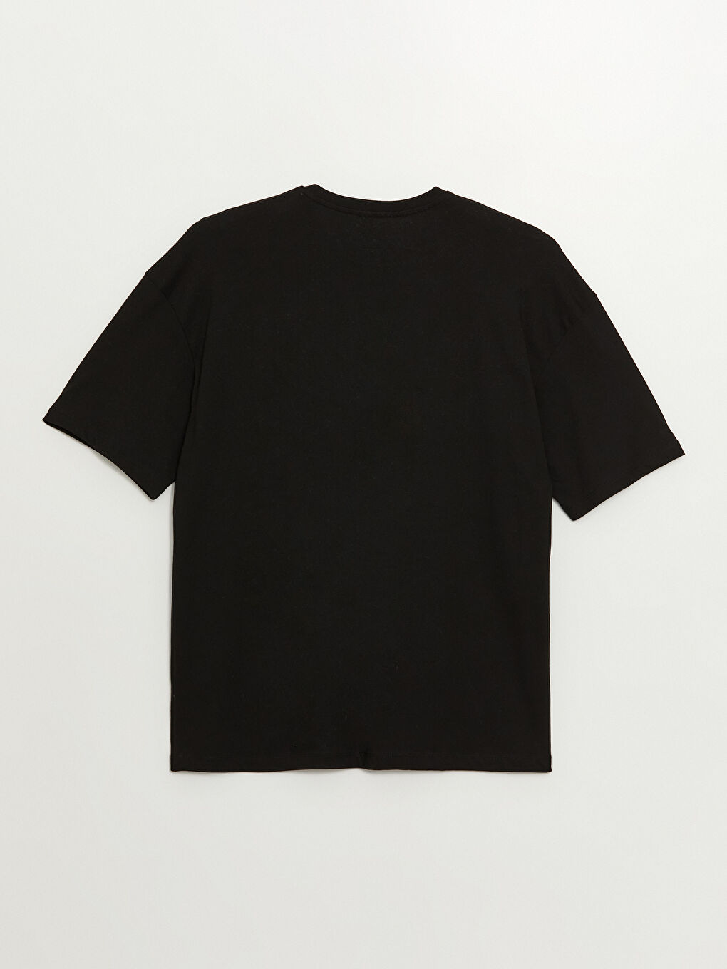 Siyah Oversize Bisiklet Yaka Kısa Kollu Erkek Tişört-6