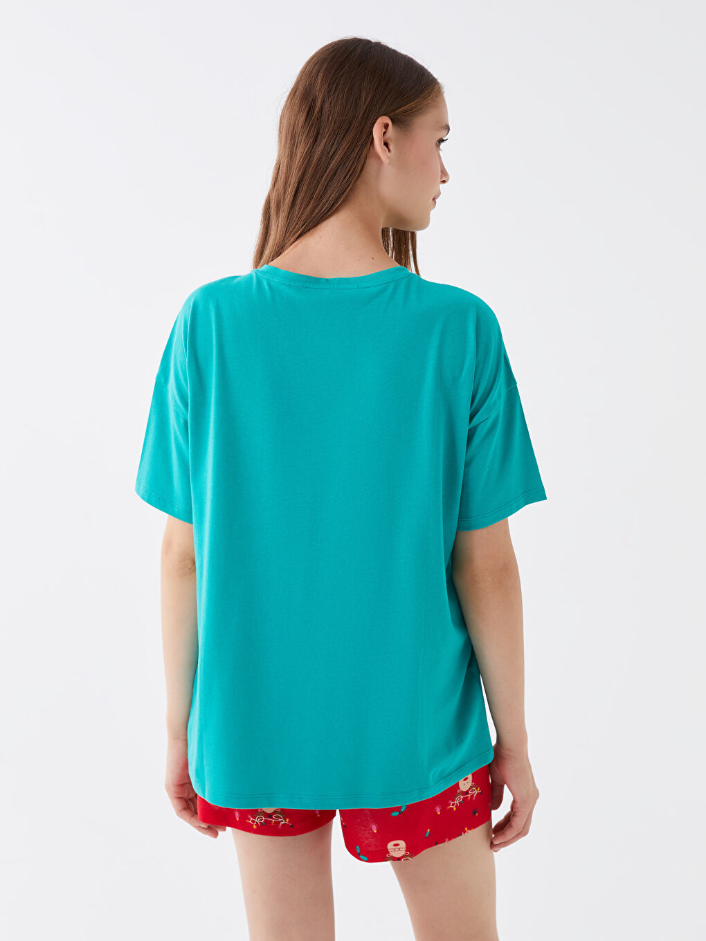 Bisiklet Yaka Yılbaşı Temalı Kısa Kollu Kadın Şortlu Pijama Takımı-3