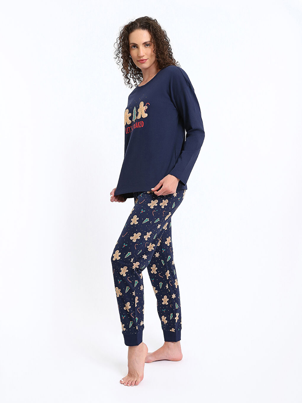 Crew Neck New Year Themed Women's Pyjama Set-6