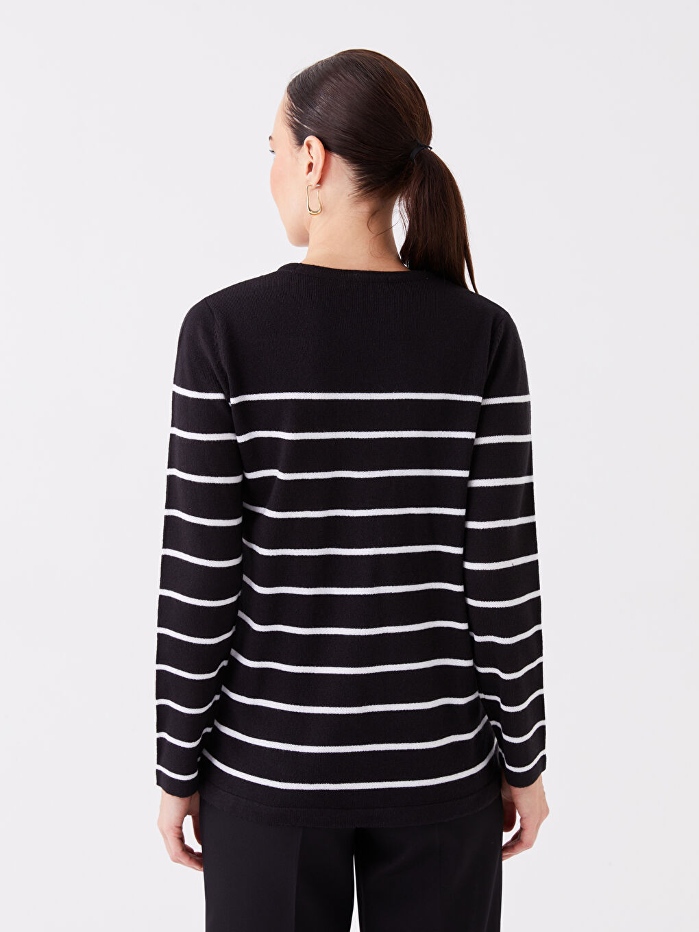 Žena CRNA Džemper -4