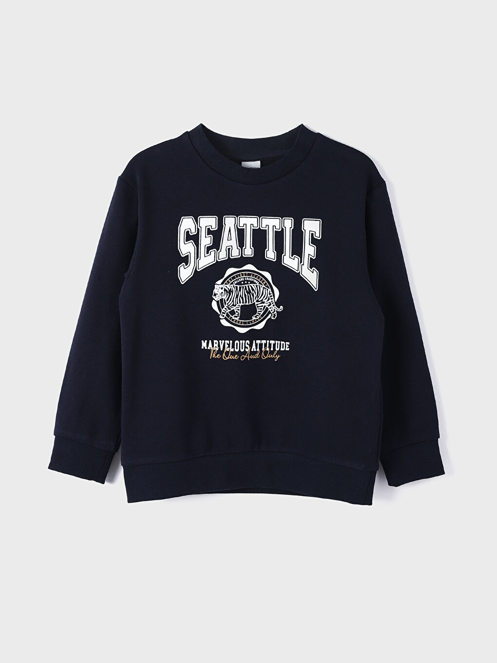 سويت شيرت كم طويل مطبوع بياقة دائرية للأولاد