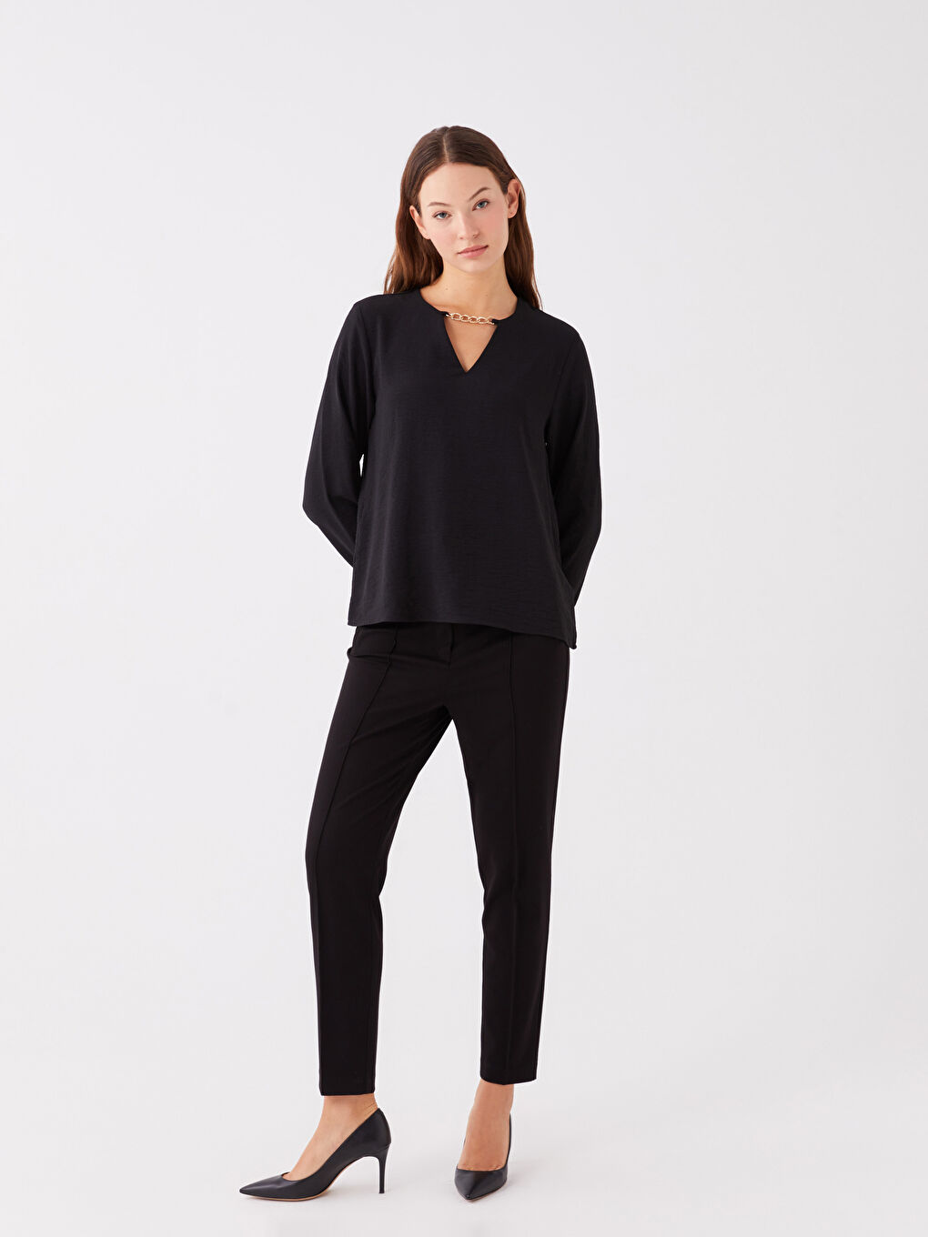 LCWAIKIKI Classic Women's Standard Fit Plain Trousers -W3BP54Z8-CVL