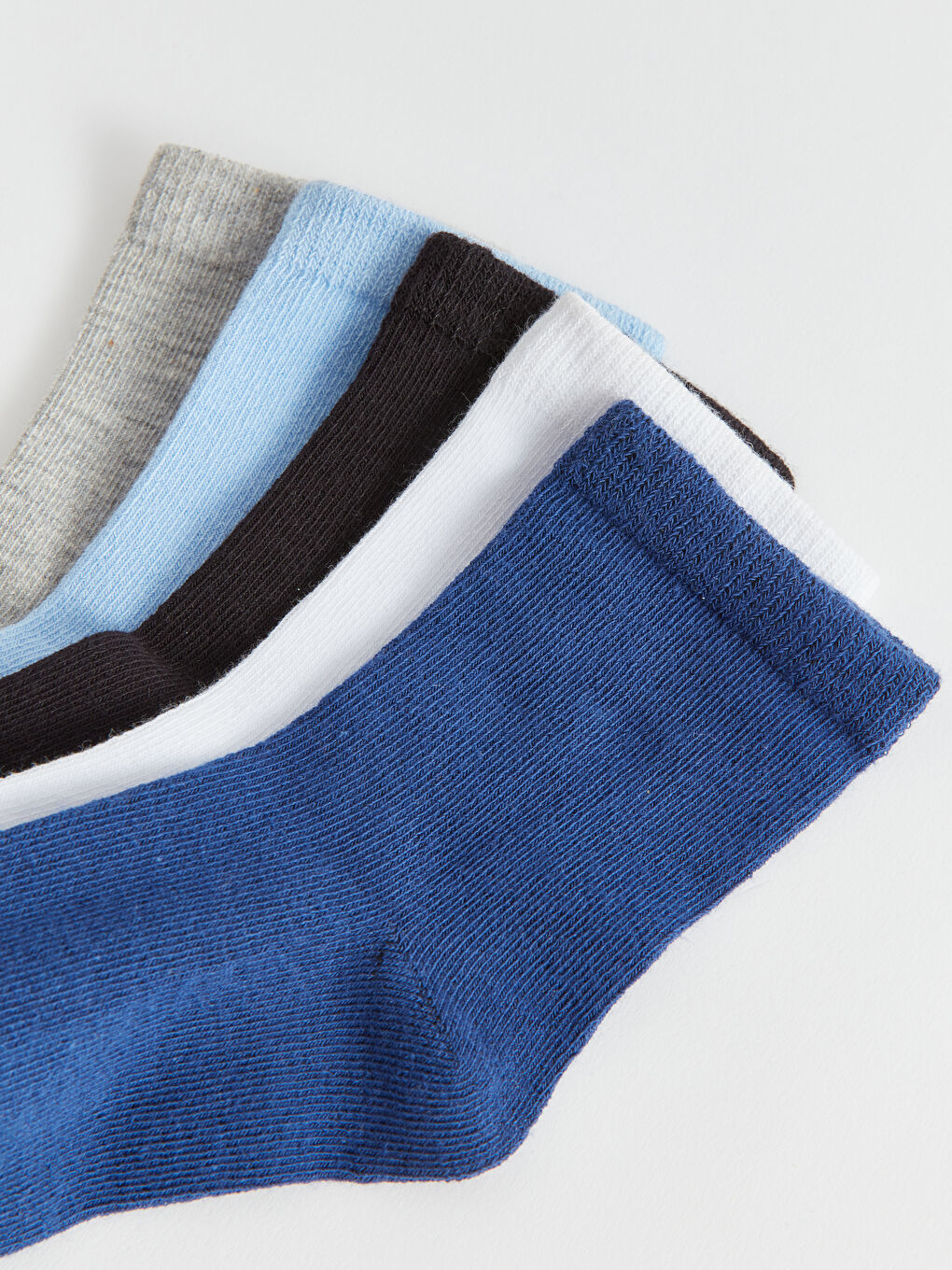 Lot de 5 Chaussettes Basiques pour Bébé Garçon.-2