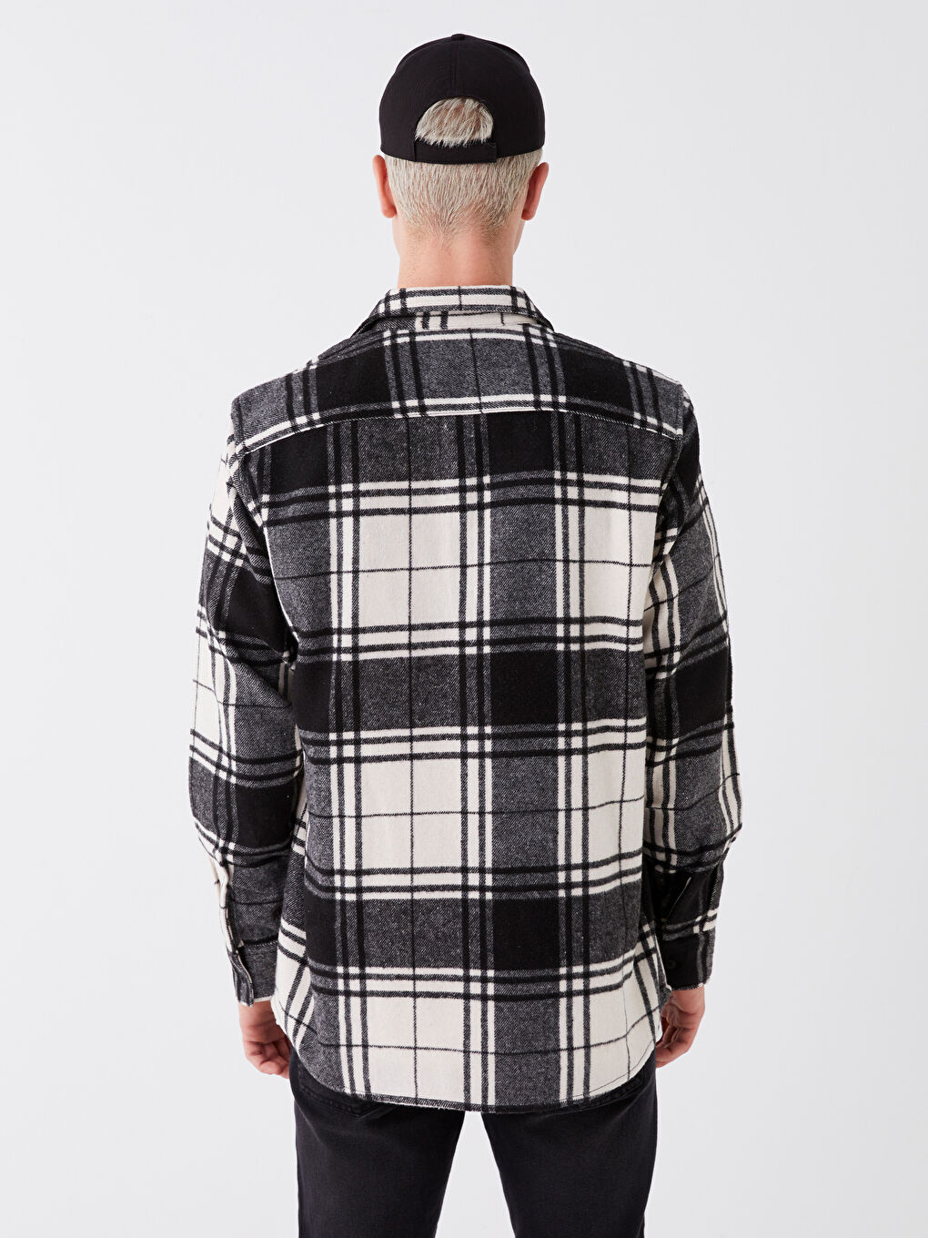 Ерлерге арналған ұзын жеңді торлы стандартты пішімді жейде-4