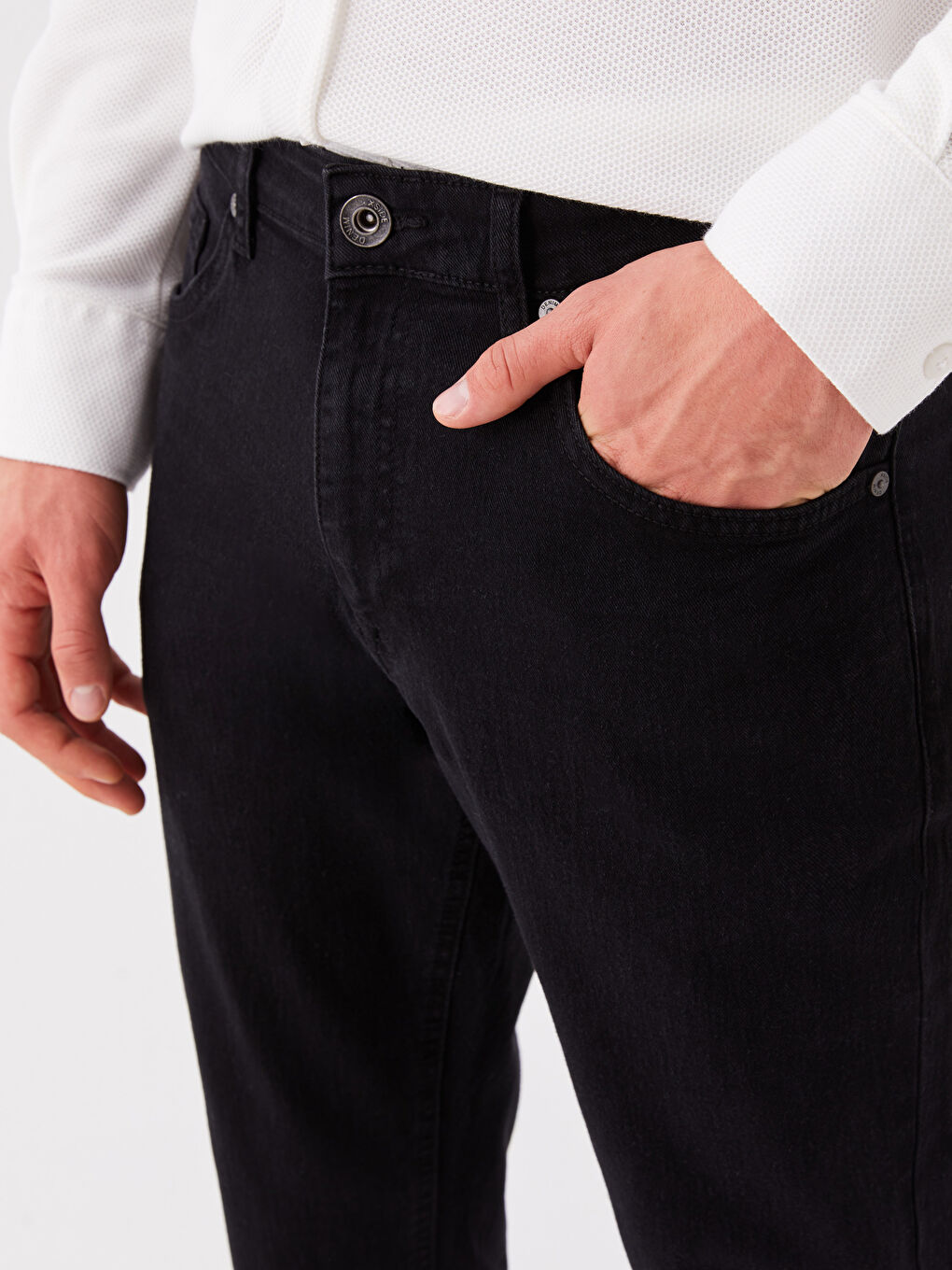 جينز بقصة رفيعة للرجال-1