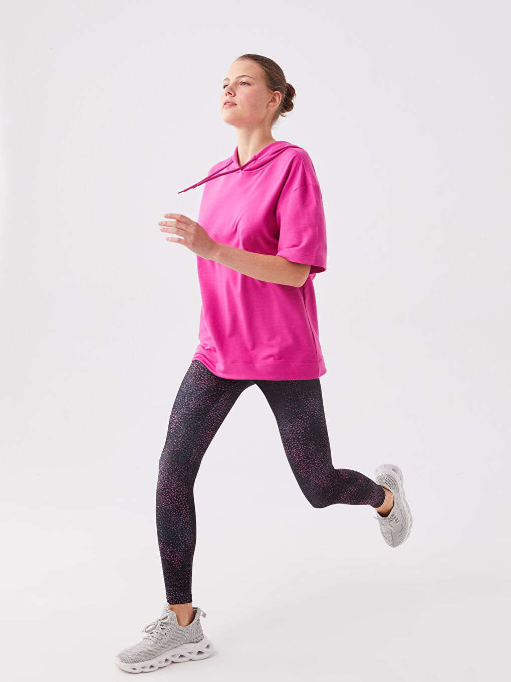 بنطال رياضي ضيق بنقشة بخصر مرن للسيدات