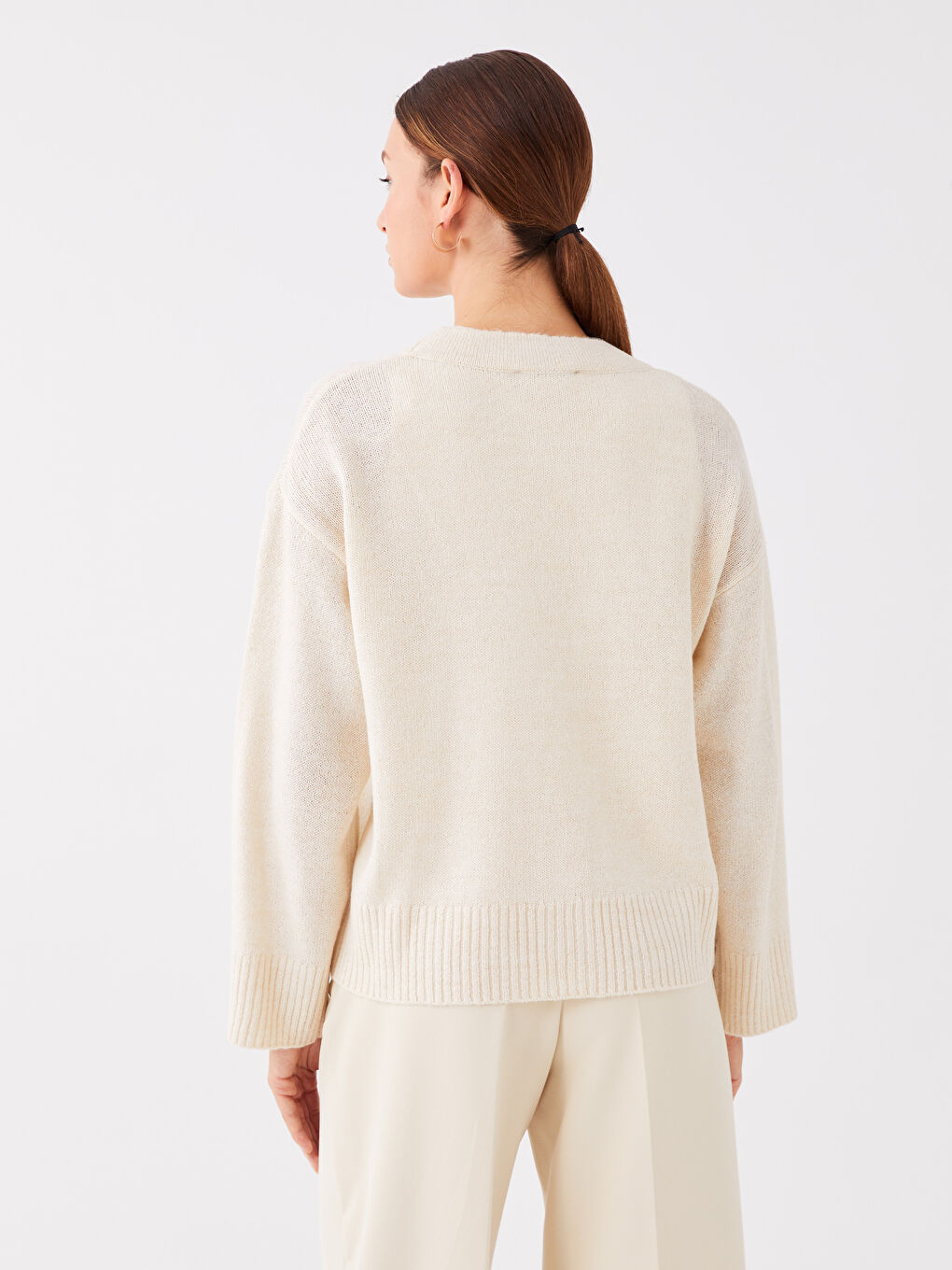 LCWAIKIKI Classic V Neck Women's Knitwear Cardigan -W3BU24Z8-FRR