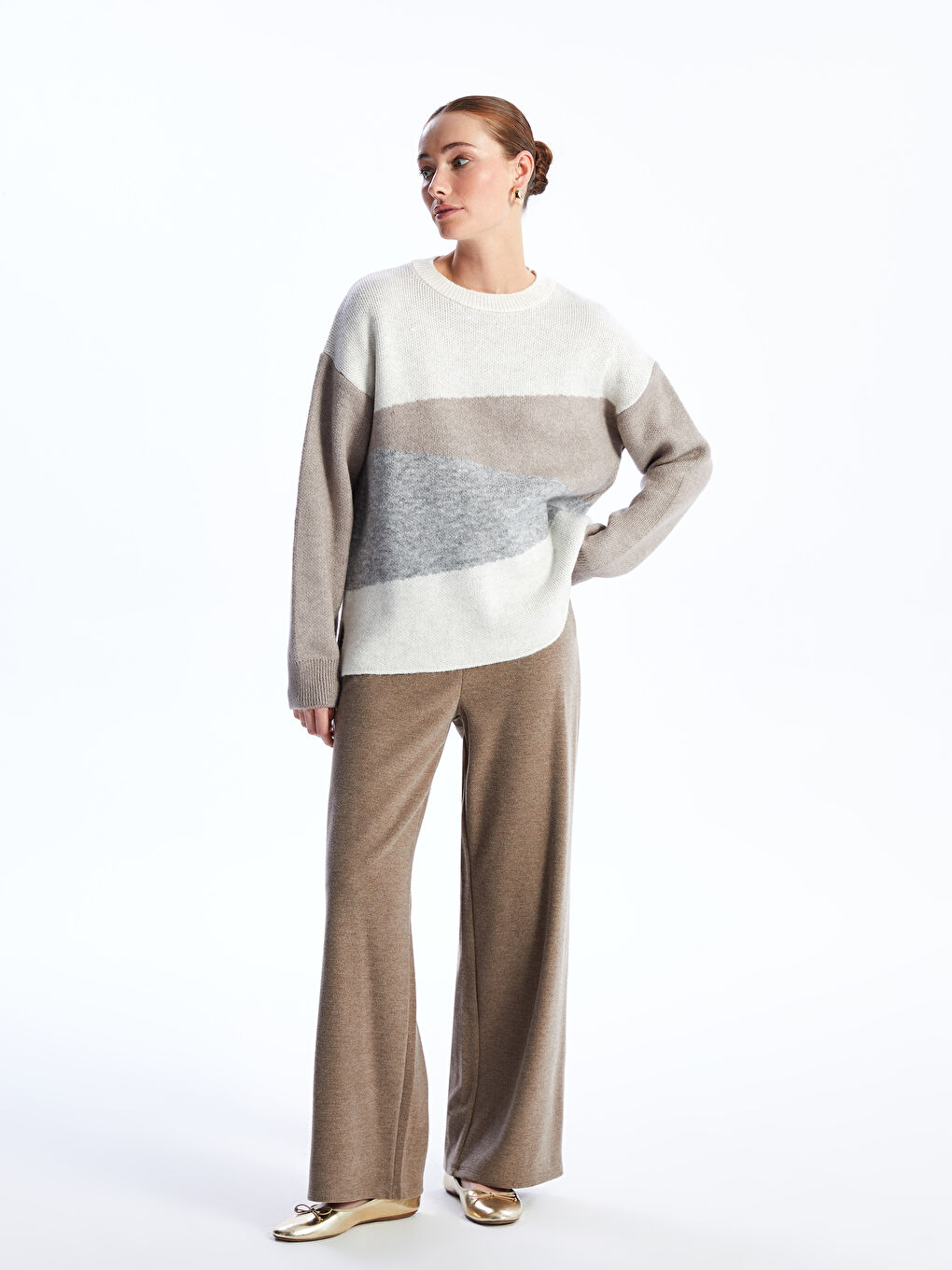 LCWAIKIKI Classic Elasticated Waist Slim Fit Women's Trousers -W3BU45Z8-QZZ