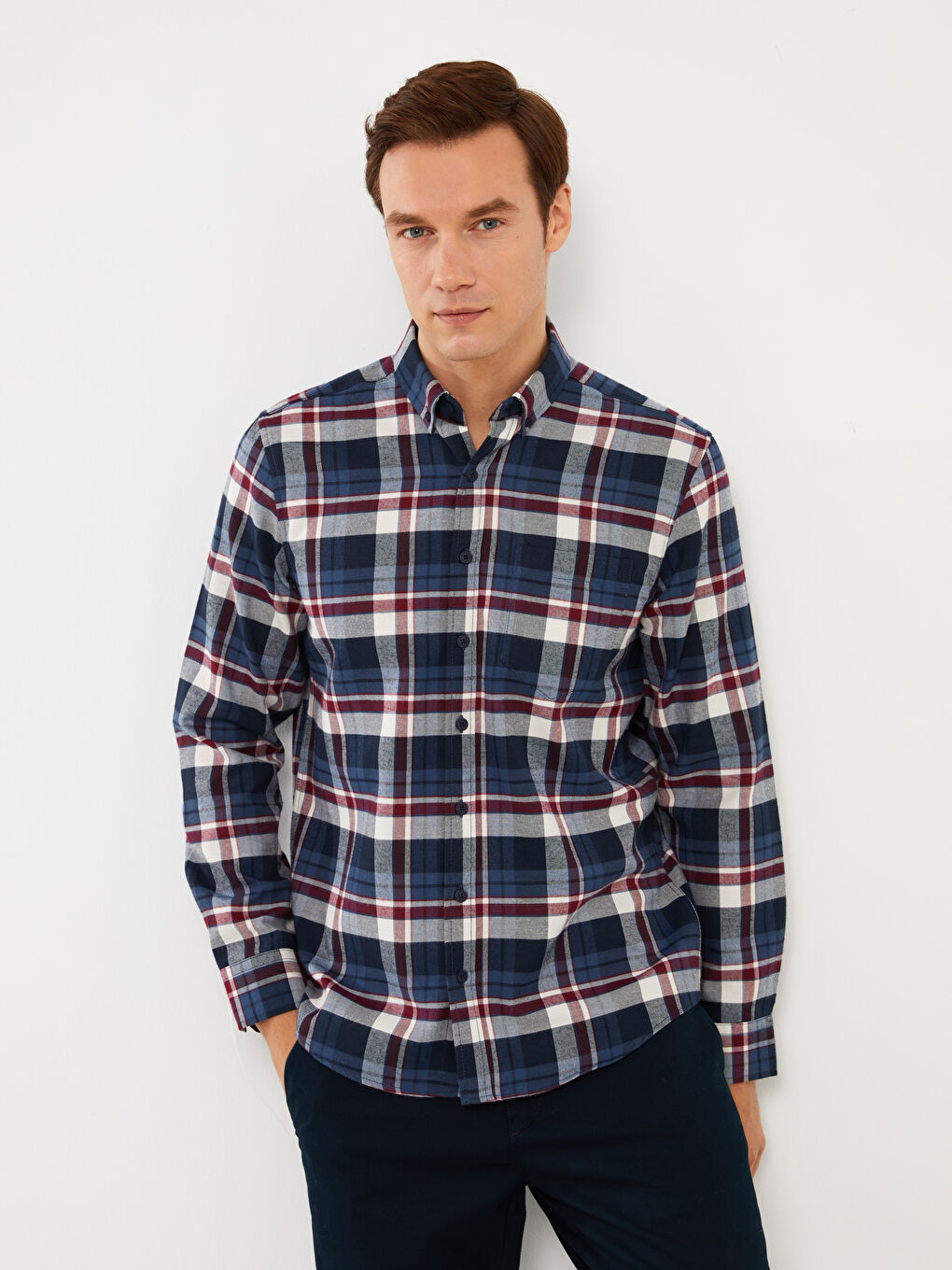 LCWAIKIKI Classic Regular Fit Long Sleeve Plaid Gabardine Men's Shirt -W3BY06Z8-LLH