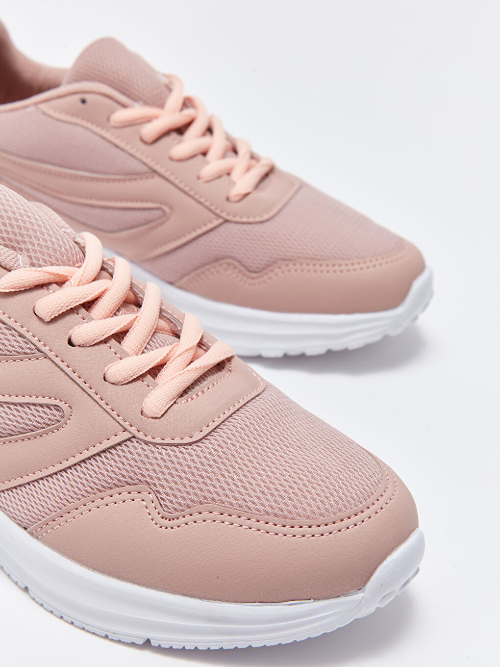 Pembe Bağcıklı Kadın Spor Ayakkabı-2