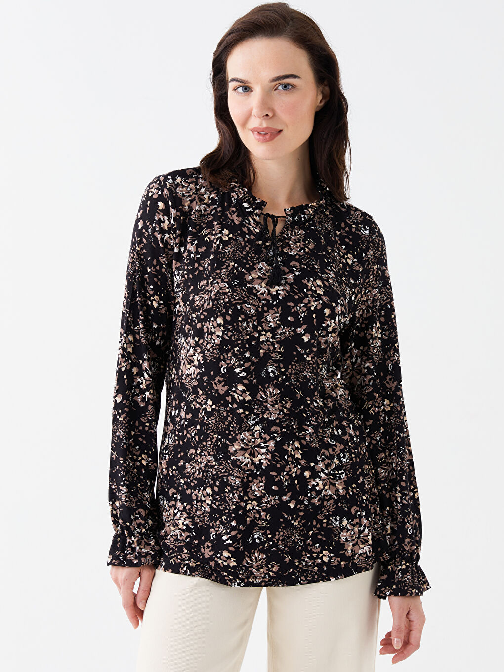 Siyah Bağlamalı Yaka Desenli Uzun Kollu Kadın Bluz-2