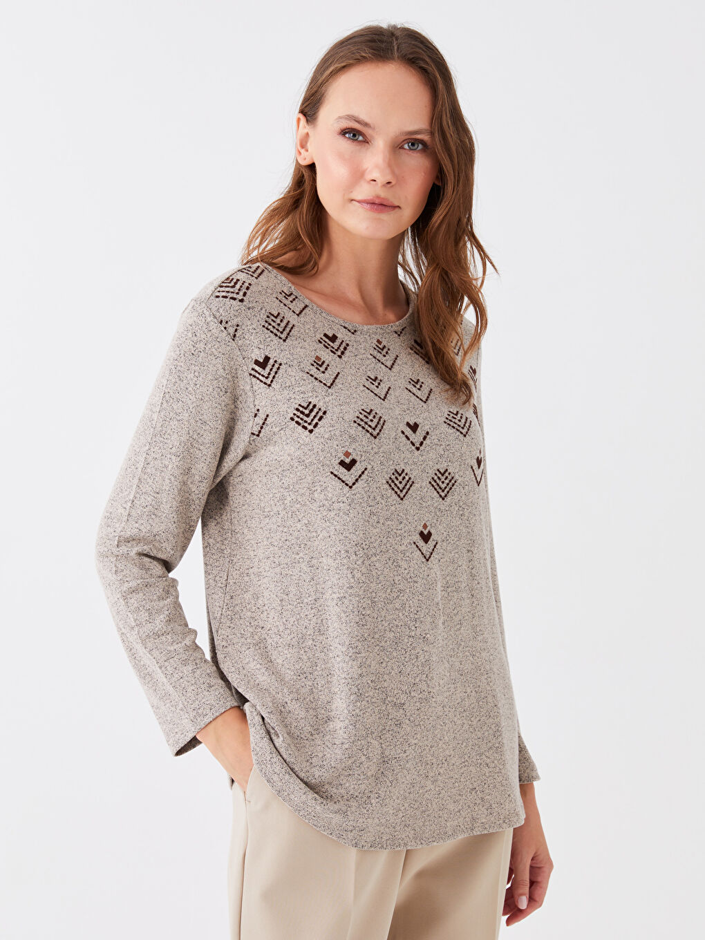 Bej Bisiklet Yaka Baskılı Uzun Kollu Kadın Bluz-1