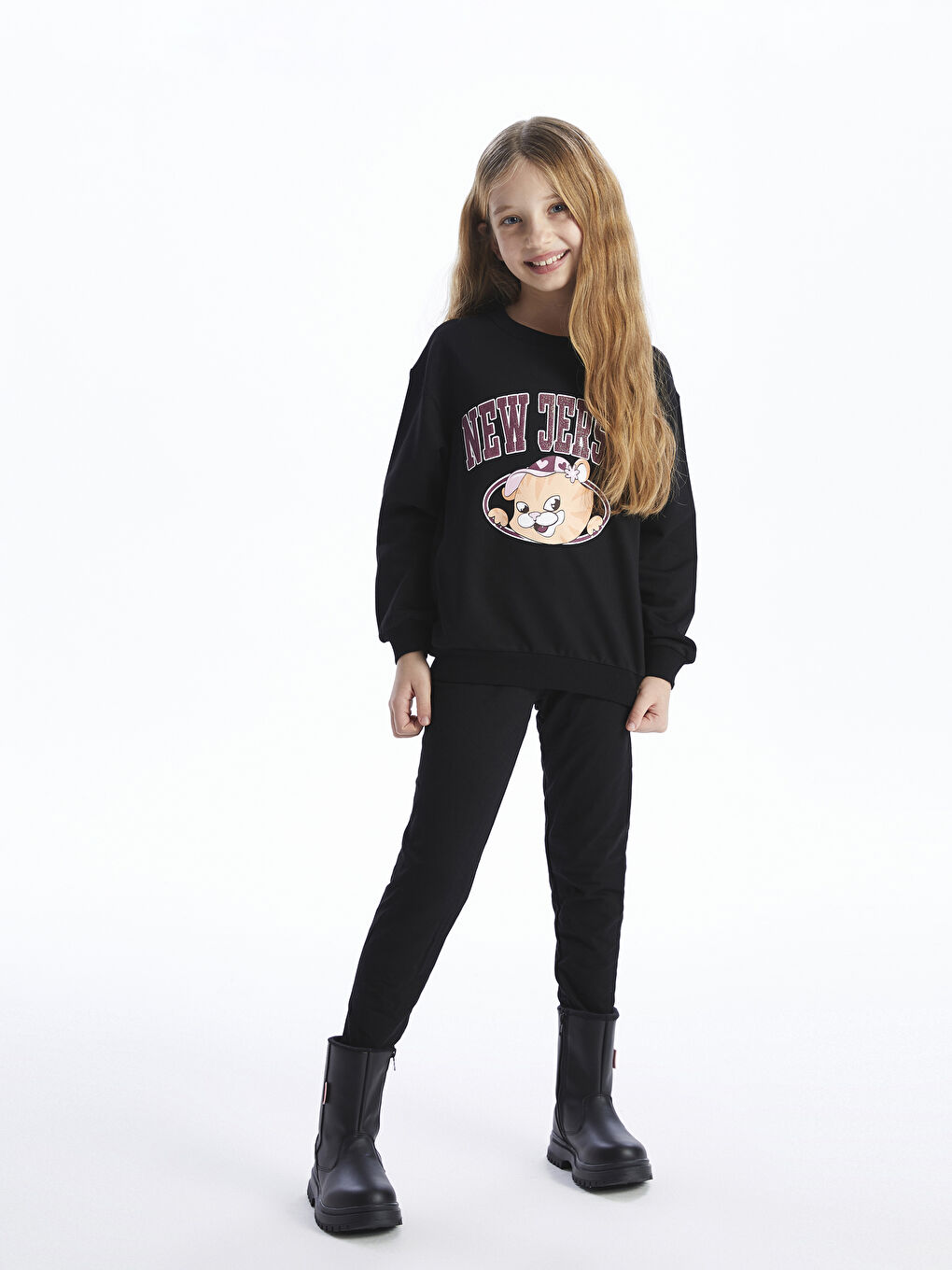 LCW Kids Yeni Siyah Bisiklet Yaka Baskılı Uzun Kollu Kız Çocuk Sweatshirt - 1