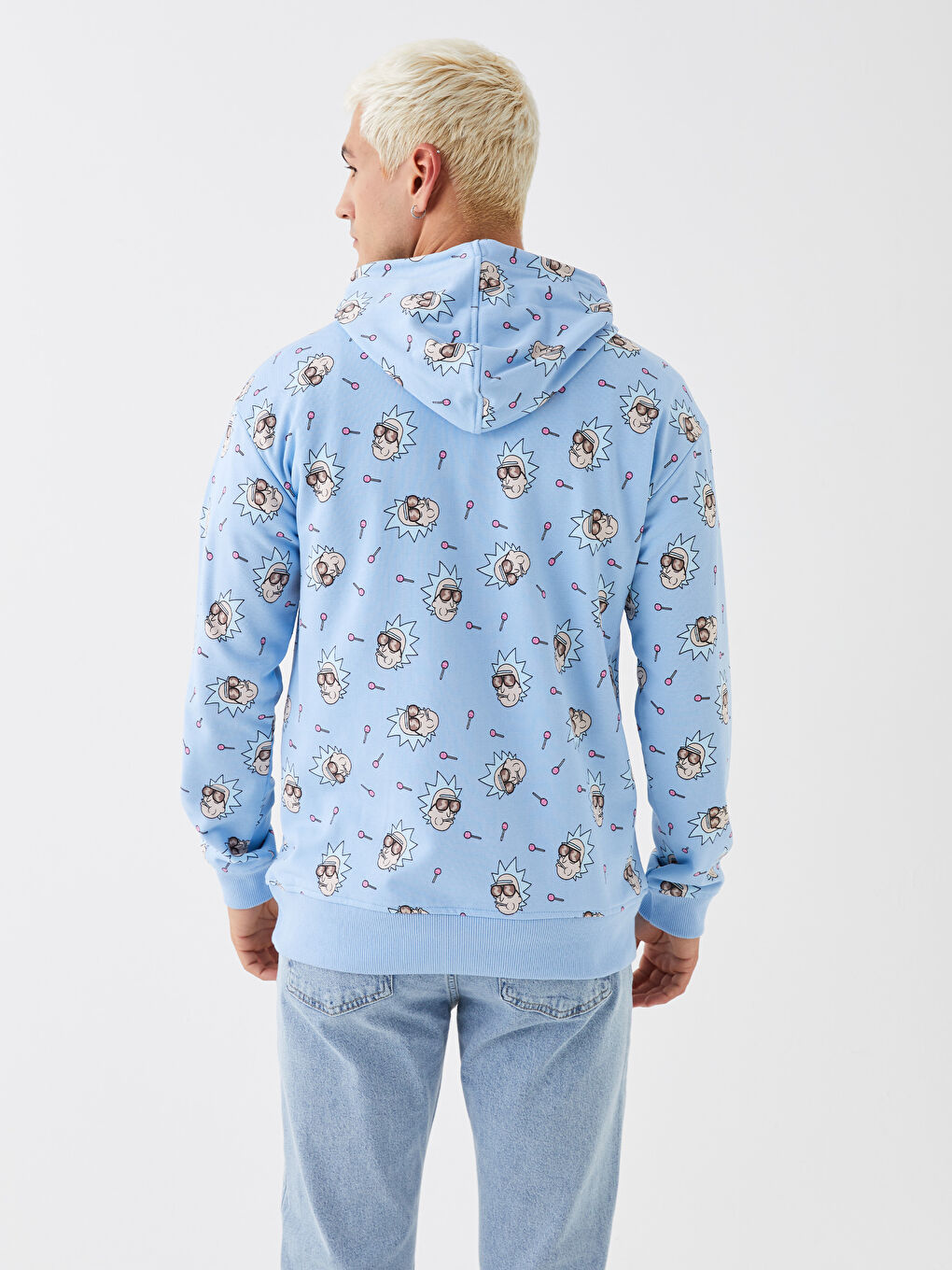 LCW Casual Açık Mavi Uzun Kollu Rick and Morty Baskılı Erkek Hoodie - 4