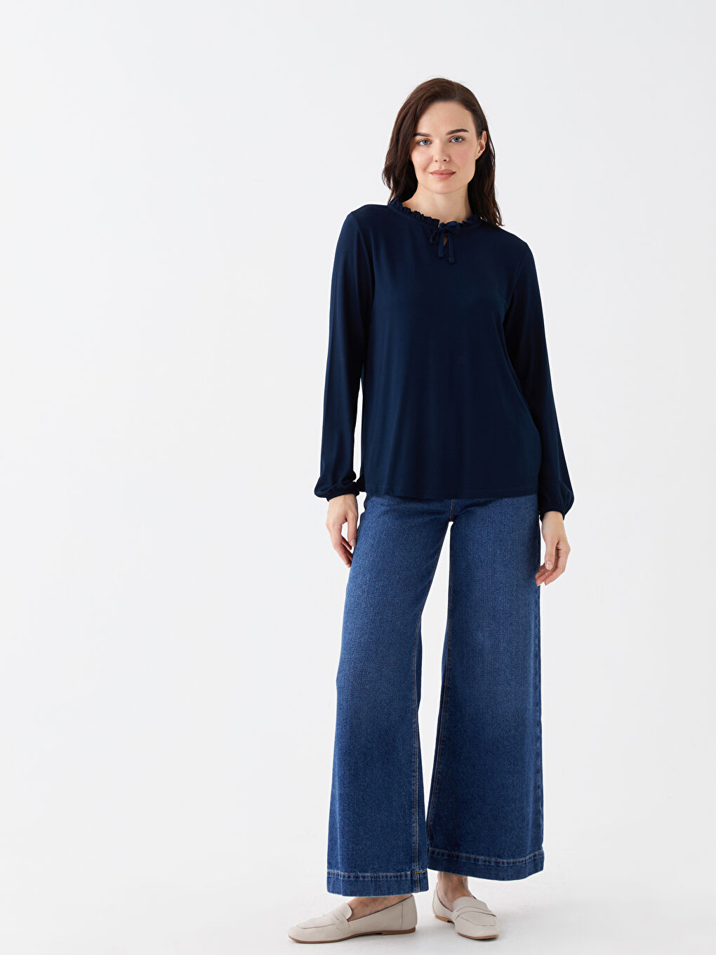 Lacivert Bağlamalı Yaka Düz Uzun Kollu Kadın Bluz-1