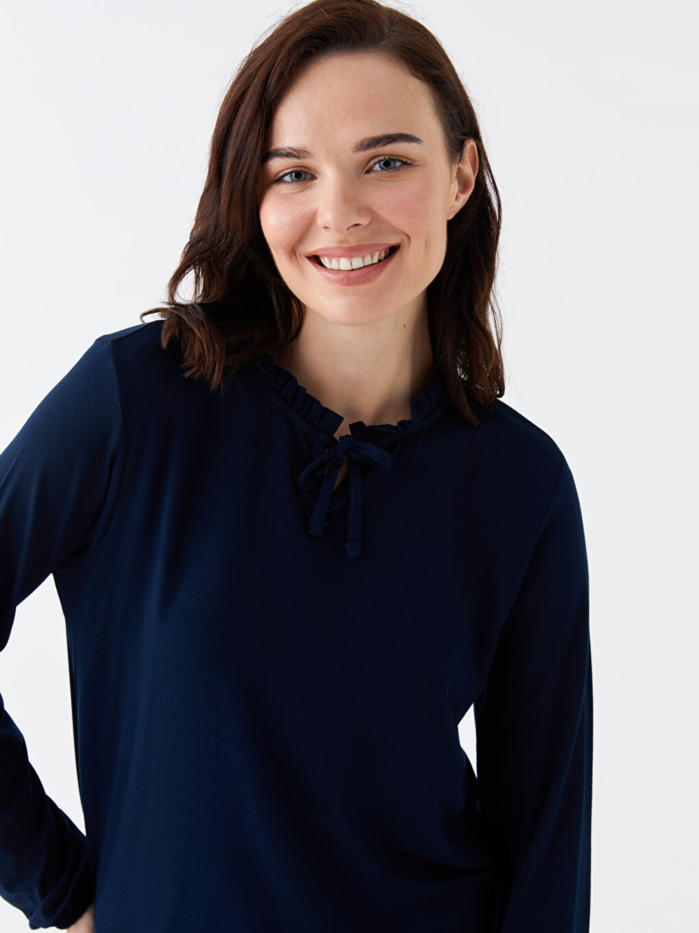 Lacivert Bağlamalı Yaka Düz Uzun Kollu Kadın Bluz-2