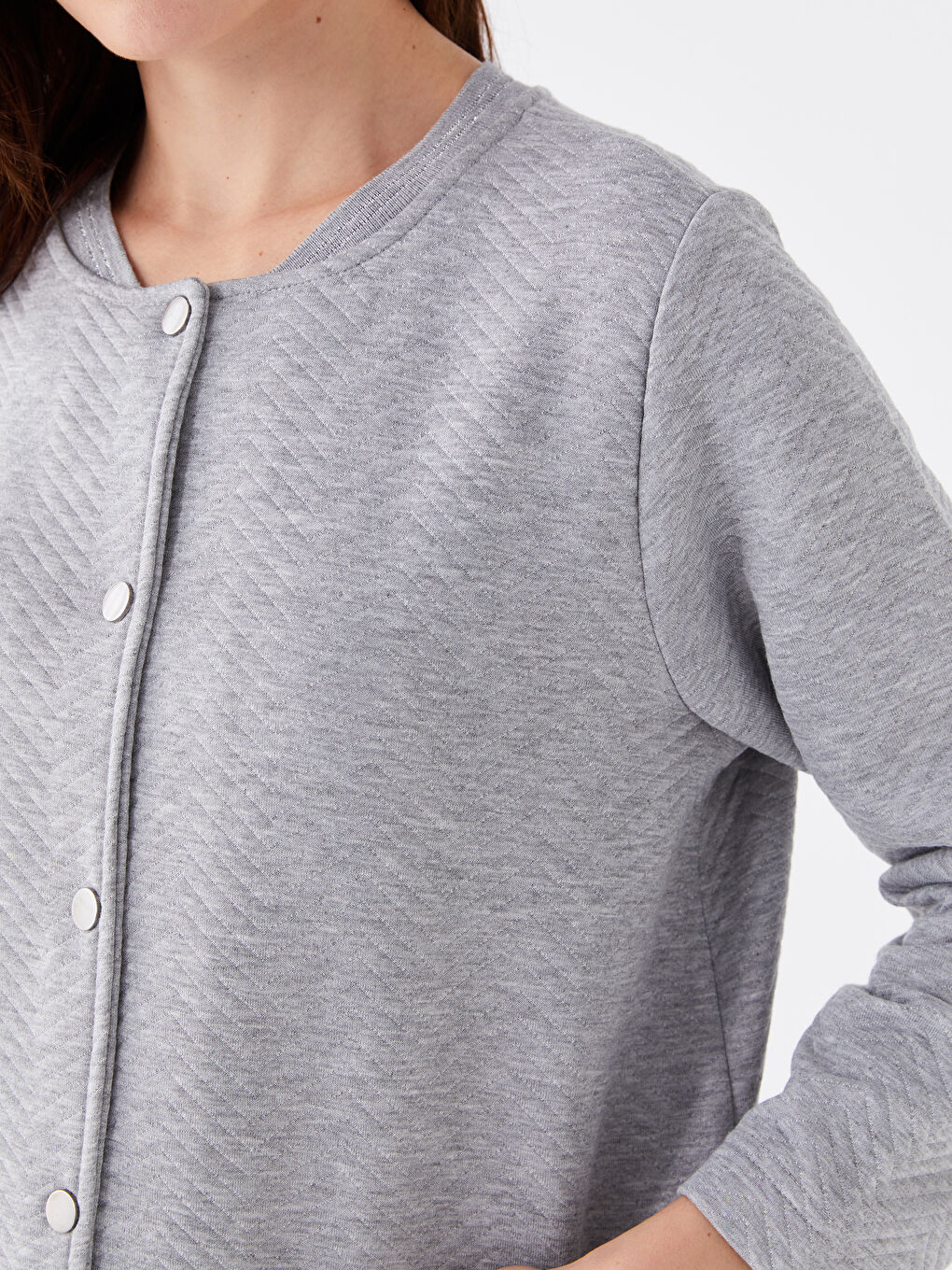 Gri Kolej Yaka Kendinden Desenli Uzun Kollu Kadın Hırka-3