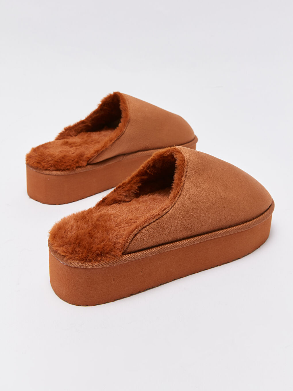 LCW HOME Closed Front Women's House Slippers -W3CD49Z8-VC8