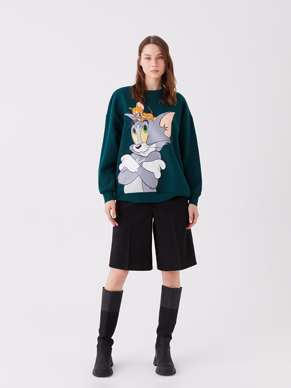 LCW Vision Yeşil Bisiklet Yaka Tom ve Jerry Baskılı Oversize Kadın Kalın Sweatshirt - 2