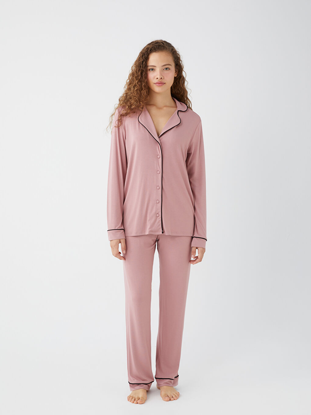 Pembe Gömlek Yaka Düz Uzun Kollu Kadın Pijama Takımı