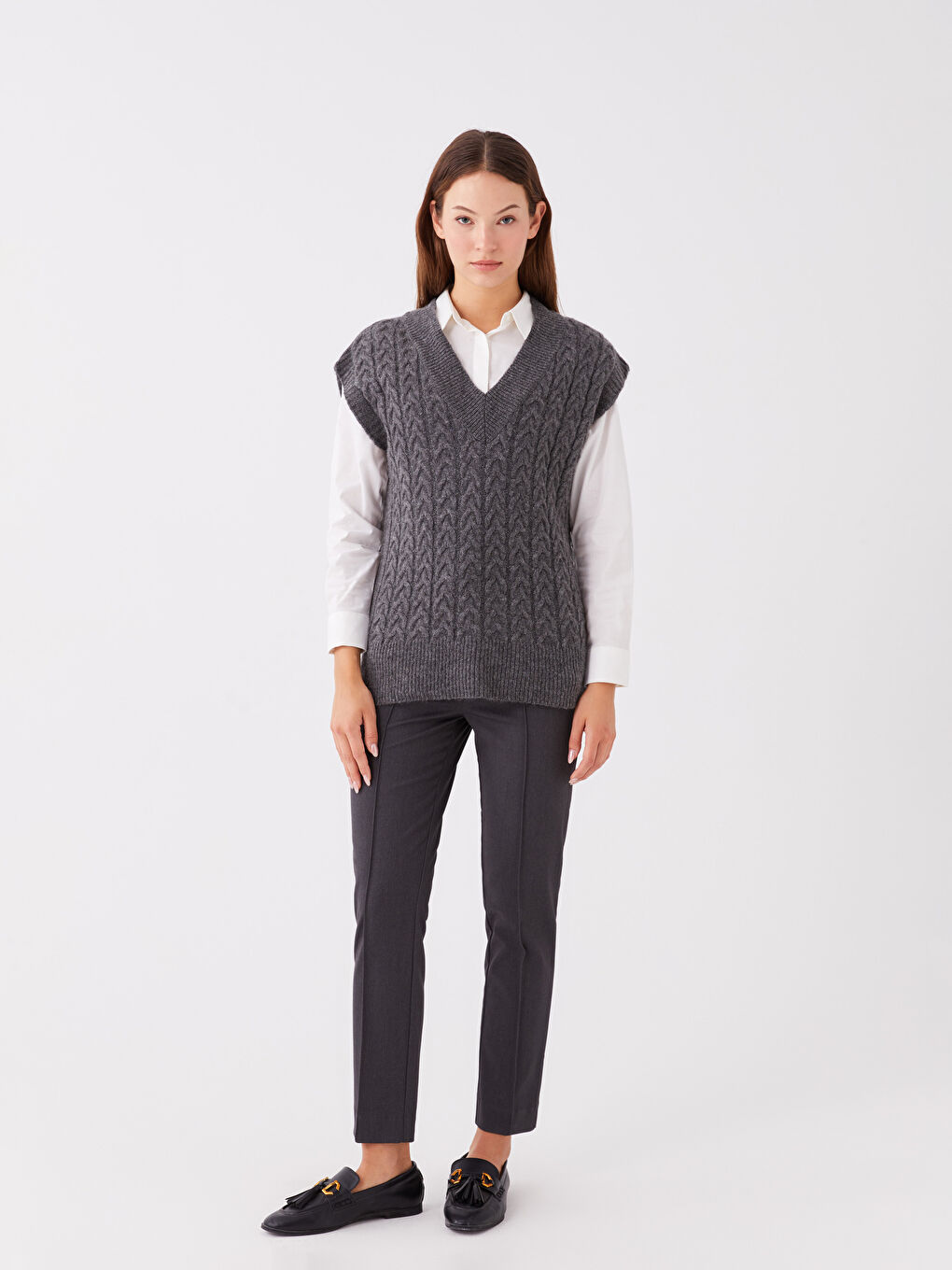 بنطلون سادة بقصة رفيعة للسيدات-1