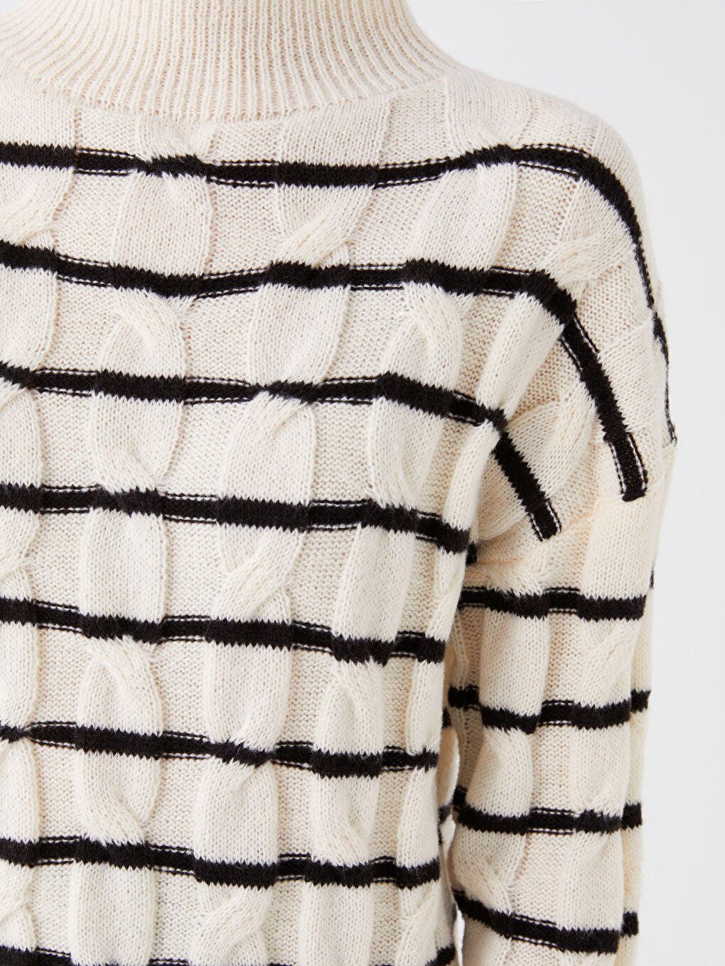 LCW Modest Half Turtleneck Striped Long Sleeve Women's Knitwear Sweater -W3CF67Z8-SZ5