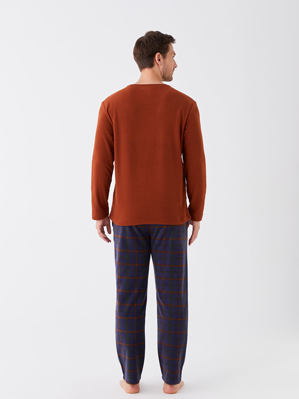 LC WAIKIKI Standart Kalıp Ekose Polar Erkek Pijama Takımı -W3CG02Z8-LSJ