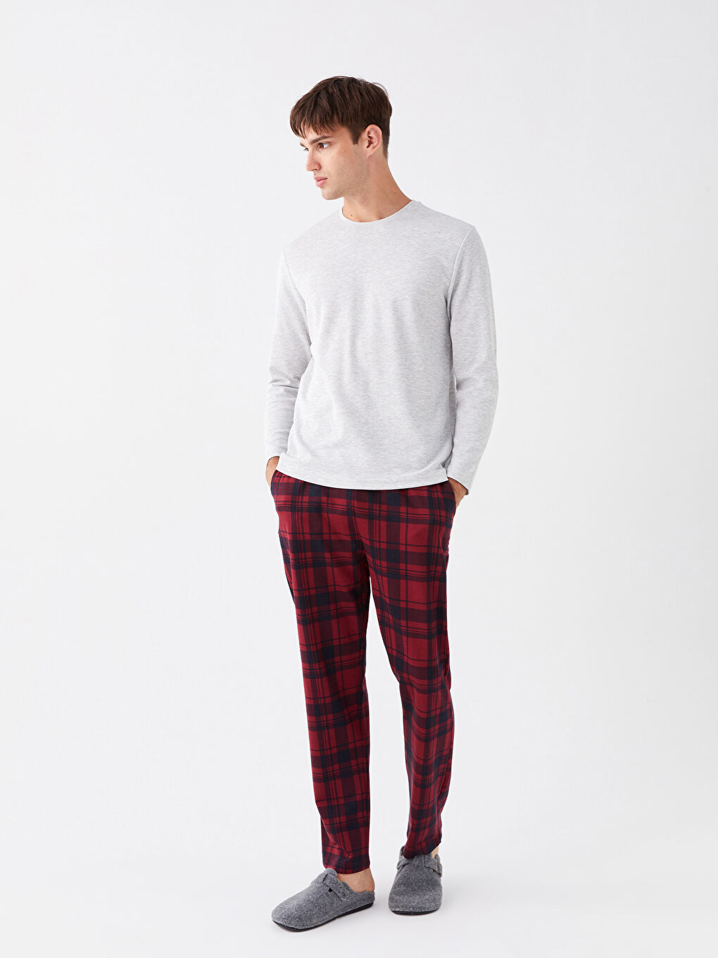 Regular Fit Plaid Men's Pyjama Set-2