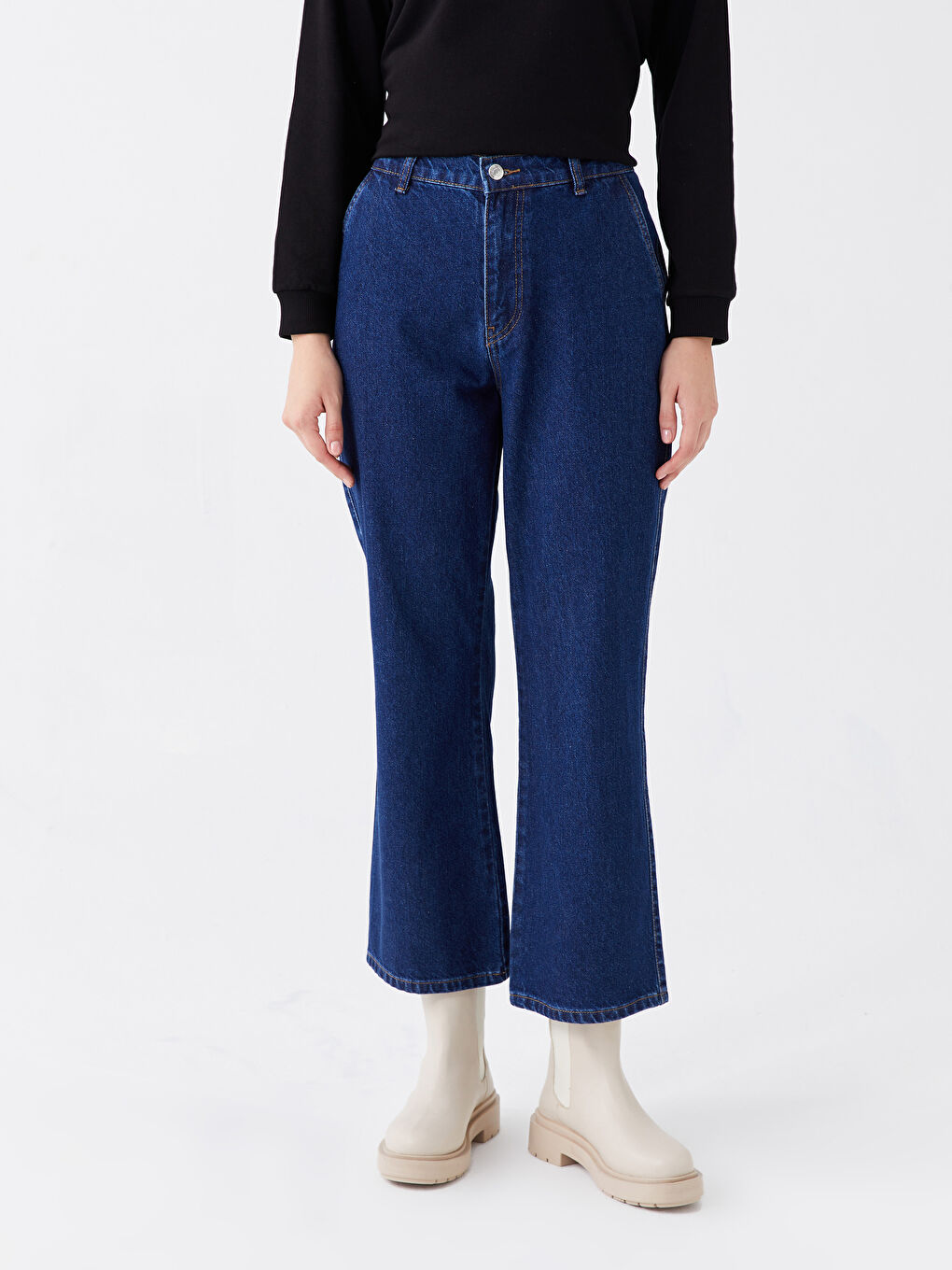 Straight Fit Women's Jeans-3