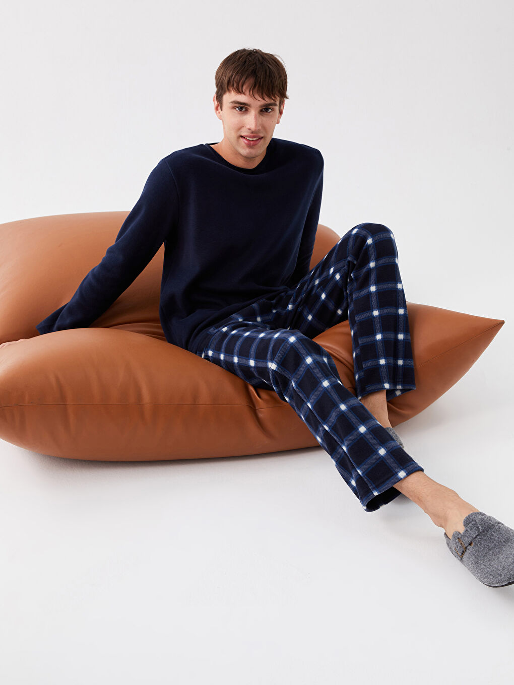 LC WAIKIKI Regulär Geschnittenes Polar Pyjama-Set Für Herren -W3CH53Z8-RFF