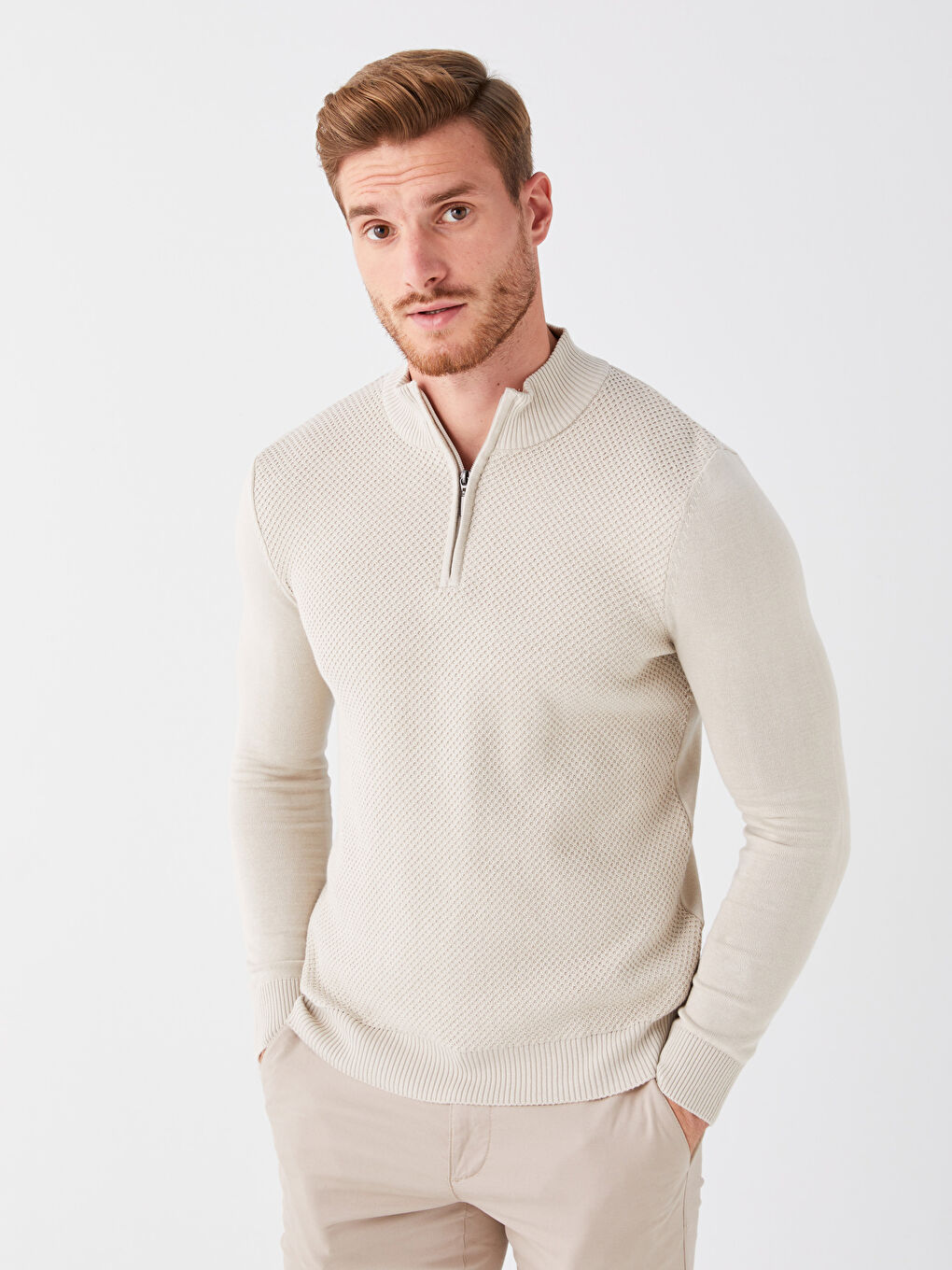 LCWAIKIKI Classic Funnel Neck Long Sleeve Men's Knitwear Sweater -W3CI37Z8-L8T