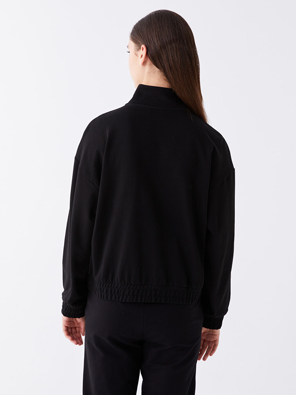 Siyah Dik Yaka Düz Uzun Kollu Kadın Sweatshirt-4