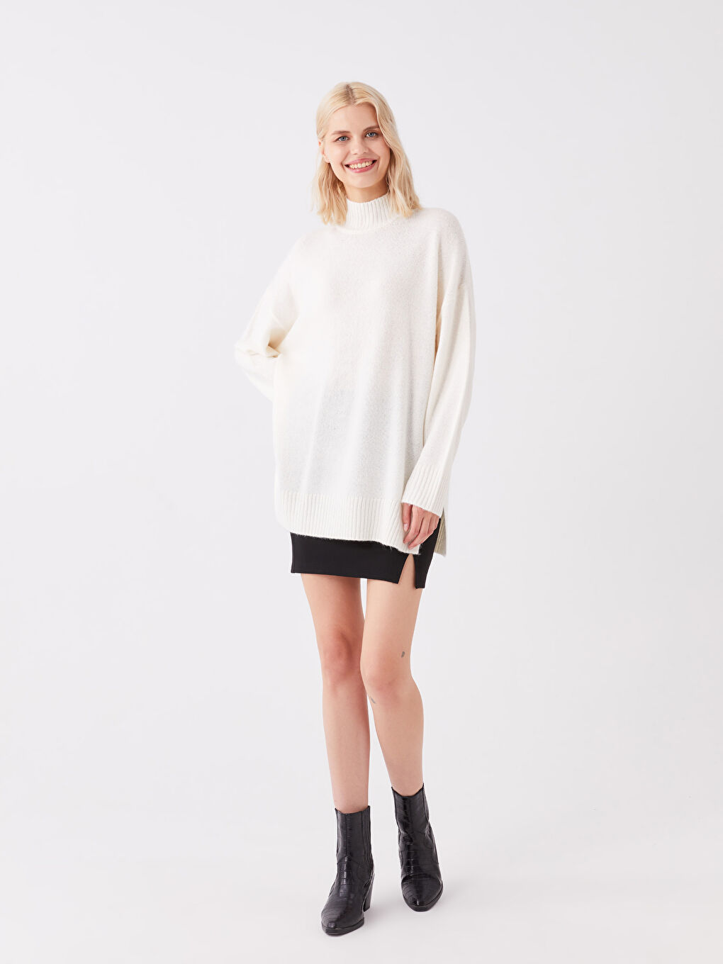Half Turtleneck Oversize Women's Knitwear Tunic-2