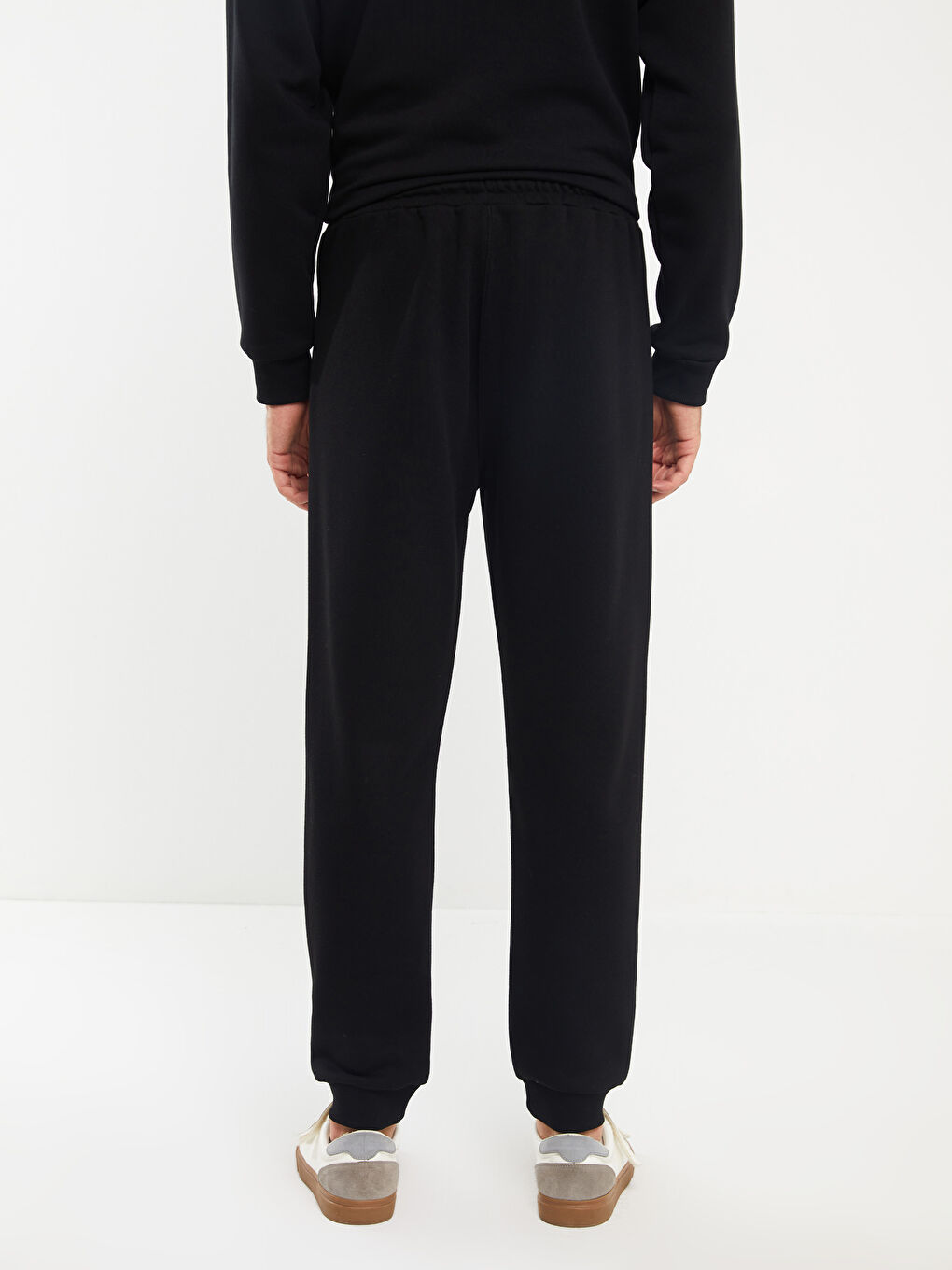 Siyah Standart Kalıp Erkek Kalın Jogger Eşofman Altı-4