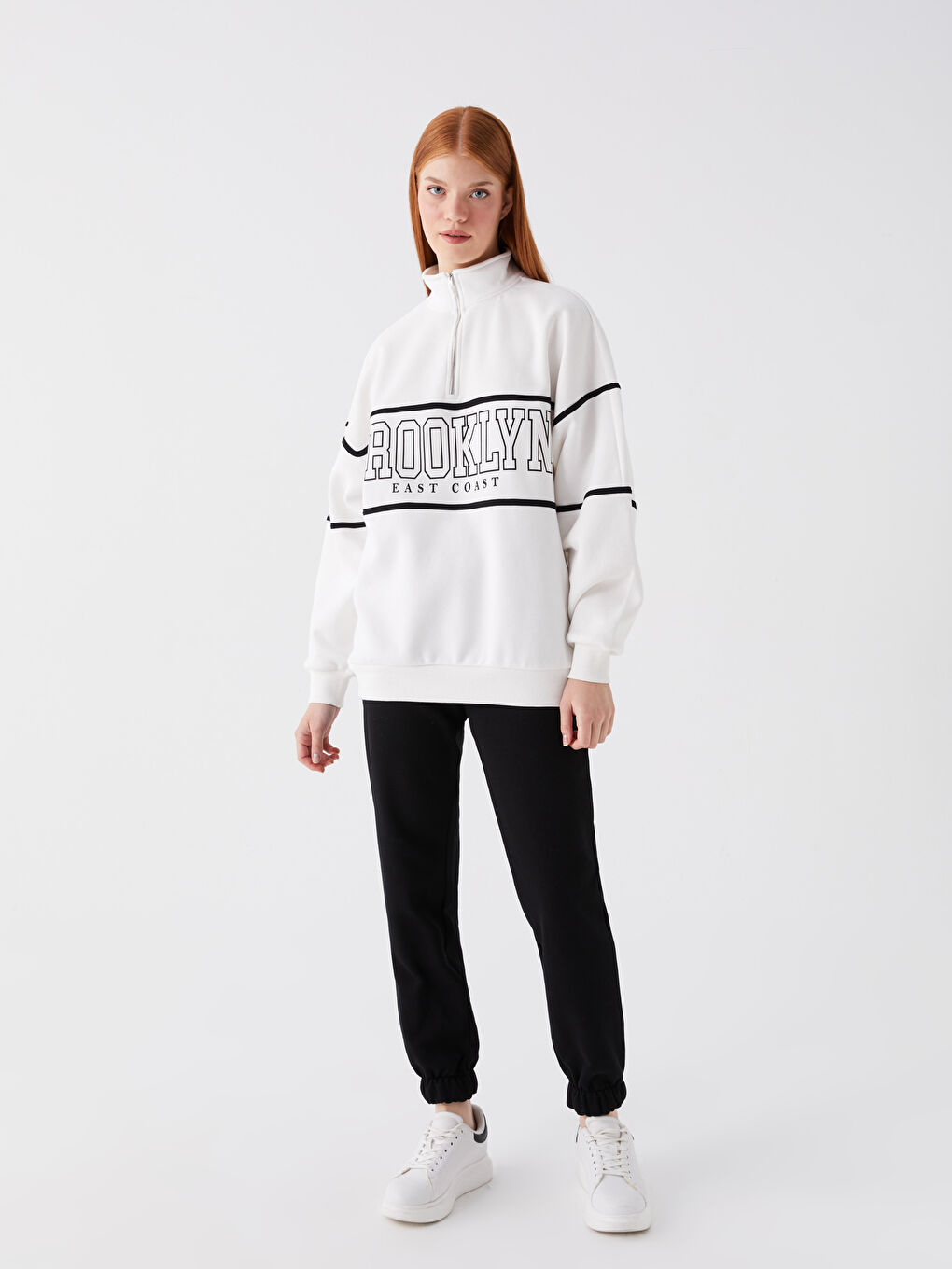 Ekru Dik Yaka Baskılı Oversize Kadın Kalın Sweatshirt-2