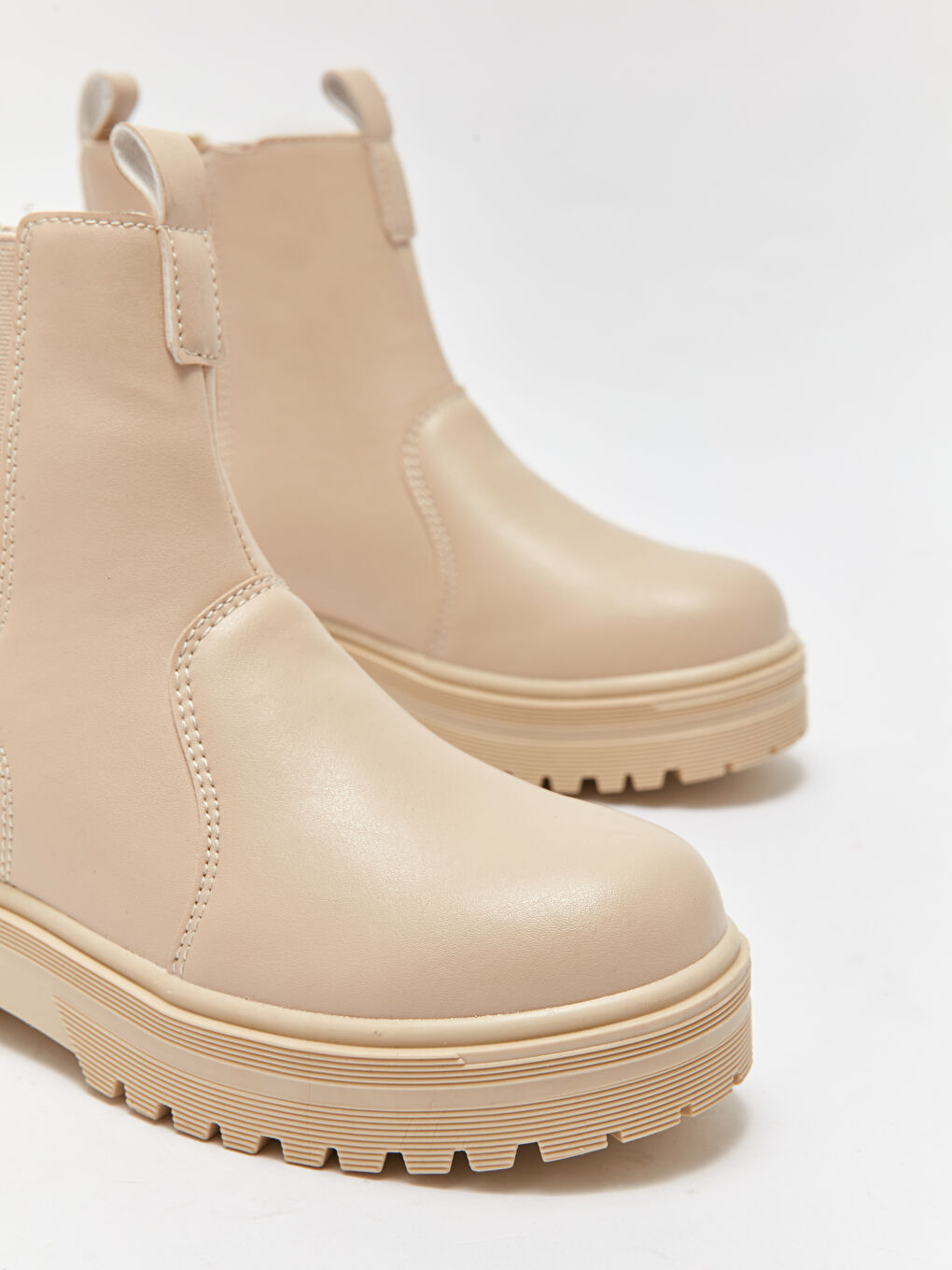 Bej Deri Görünümlü Fermuarlı Kız Çocuk Bot-2