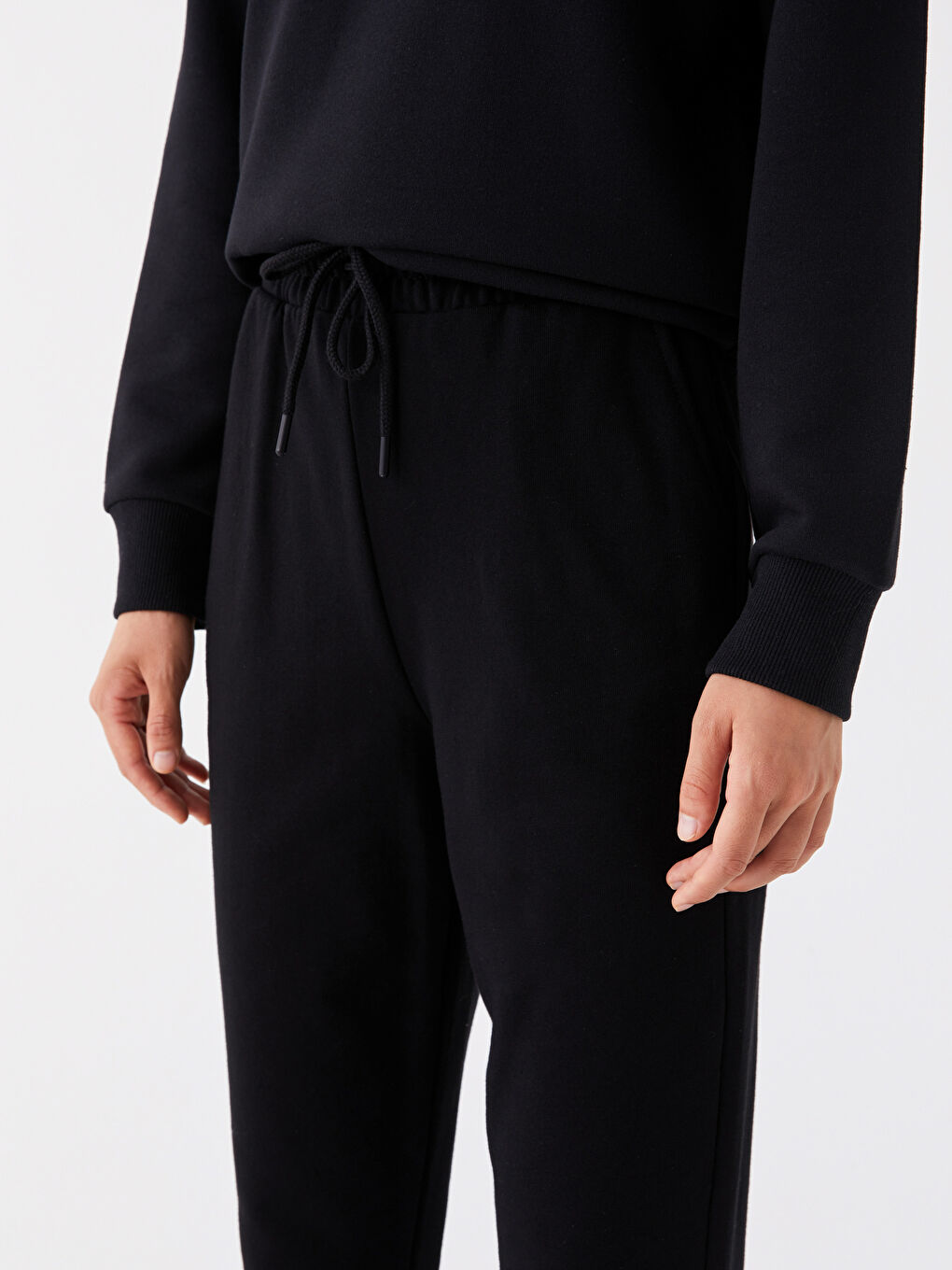 Siyah Kadın Beli Lastikli Düz Eşofman Altı-3