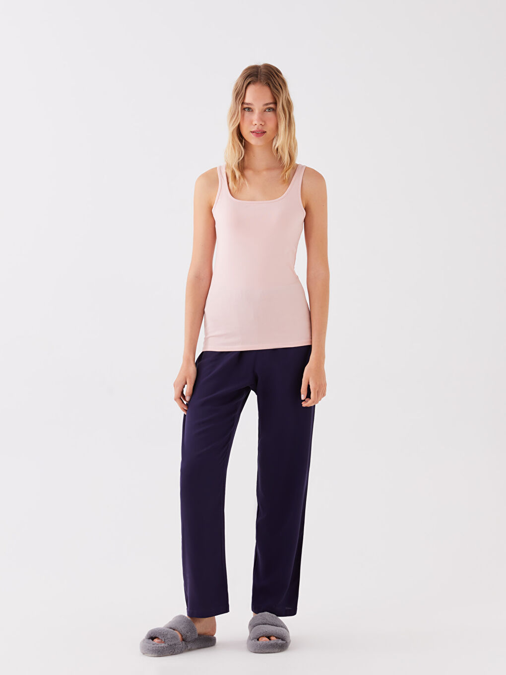 Pembe Kadın U Yaka Düz Atlet-2