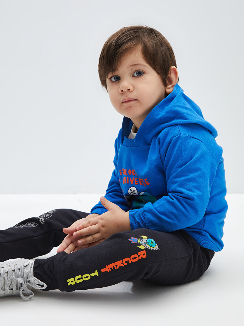 LCW baby Sweat-shirt à Capuche Imprimé Manches Longues pour Bébé Garçon -W3CP36Z1-H2P