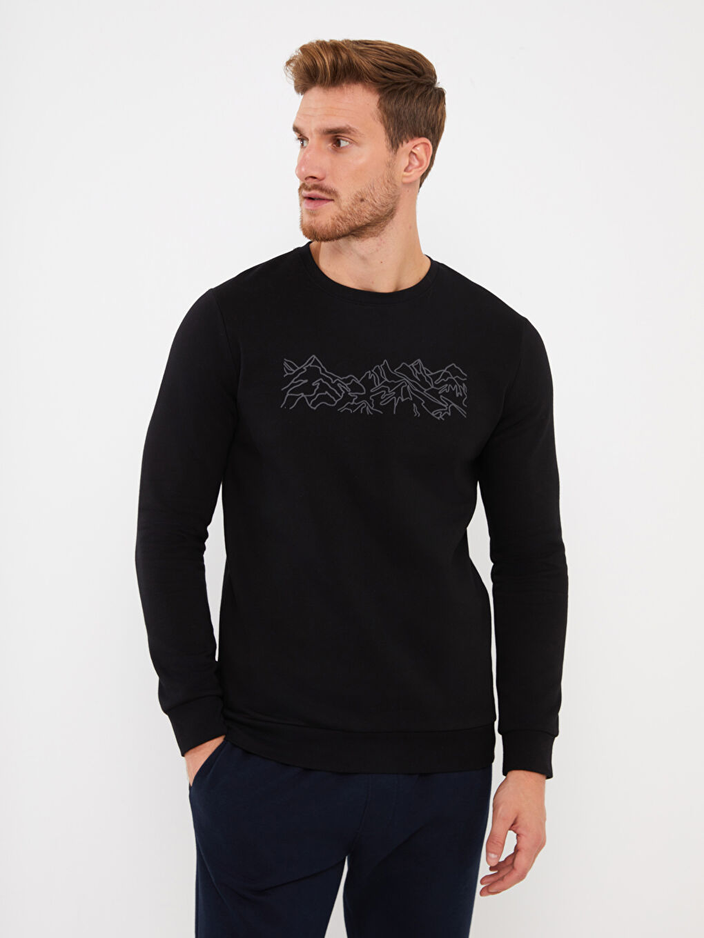 Siyah Bisiklet Yaka Uzun Kollu Baskılı Erkek Sweatshirt