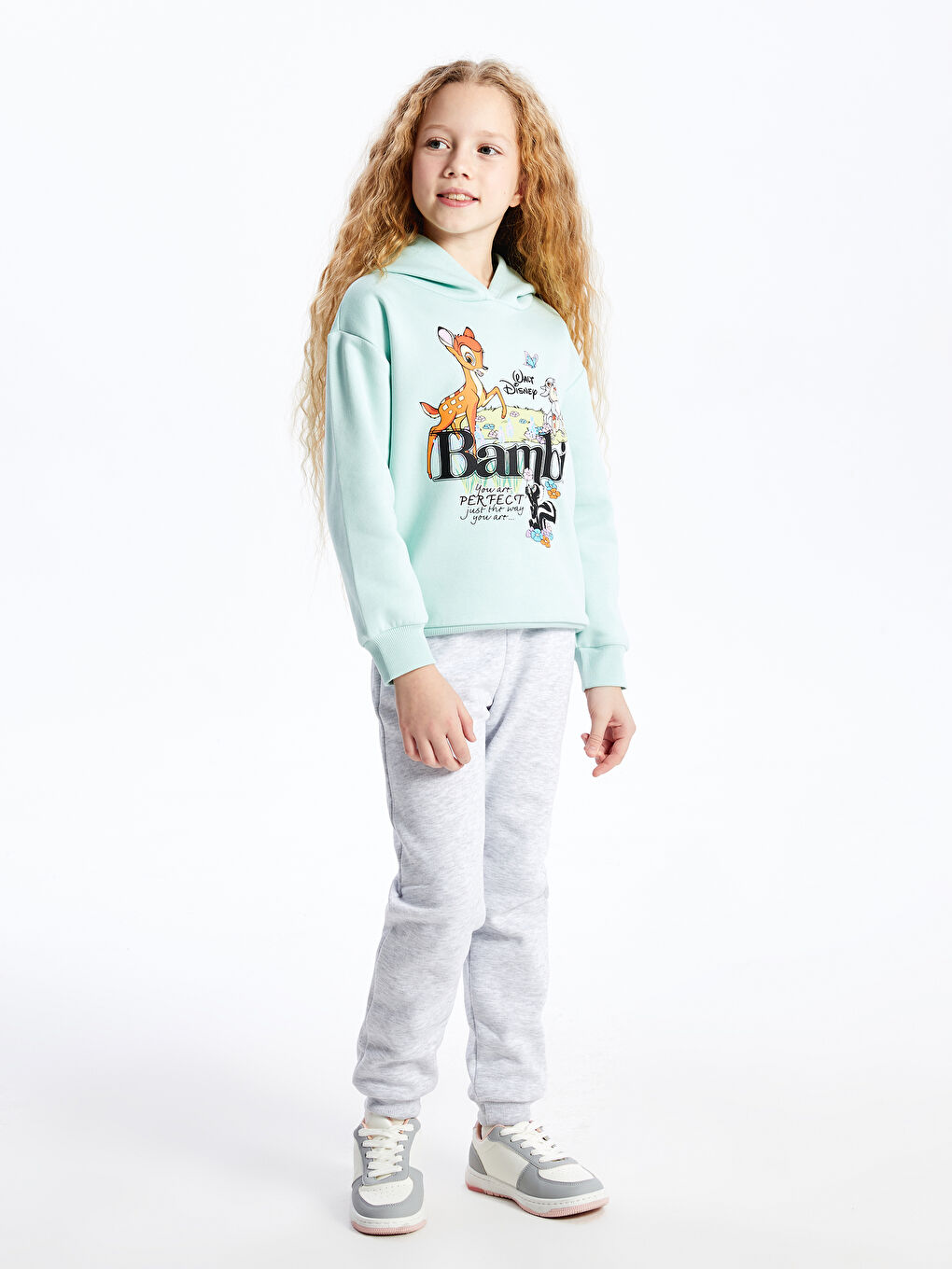 LCW Kids Nane Yeşili Bambi Baskılı Uzun Kollu Kız Çocuk Hoodie - 1