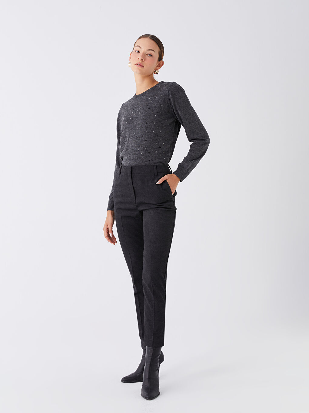LCWAIKIKI Basic Pantalon Slim Fit Uni pour Femmes -W3CR30Z8-L8N